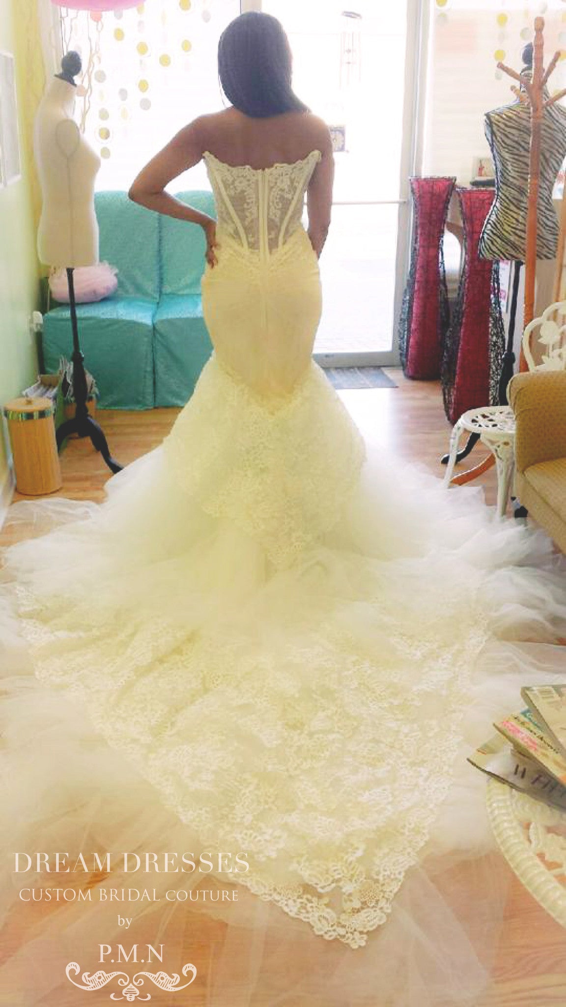Lace Trumpet Wedding Dress With Teired Train (# Chisa)