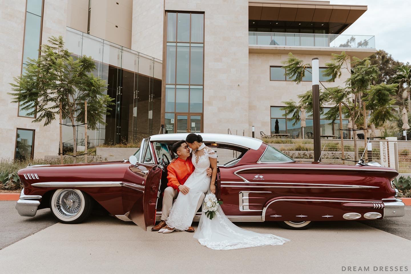 White Bridal Ao Dai | Modern Vietnamese Wedding Dress (#ILIANA) - Dream Dresses by P.M.N.