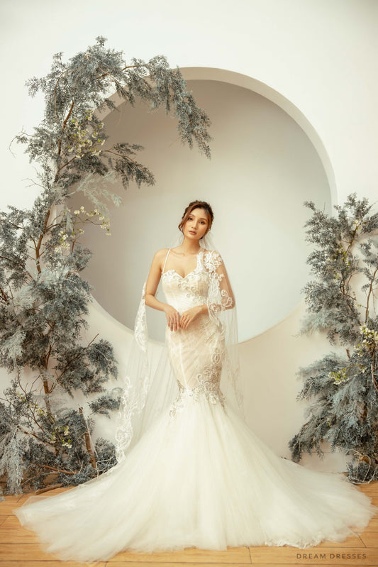 Chapel Length Wedding Veil with Couture Lace (#BELLA) - Dream Dresses by P.M.N.