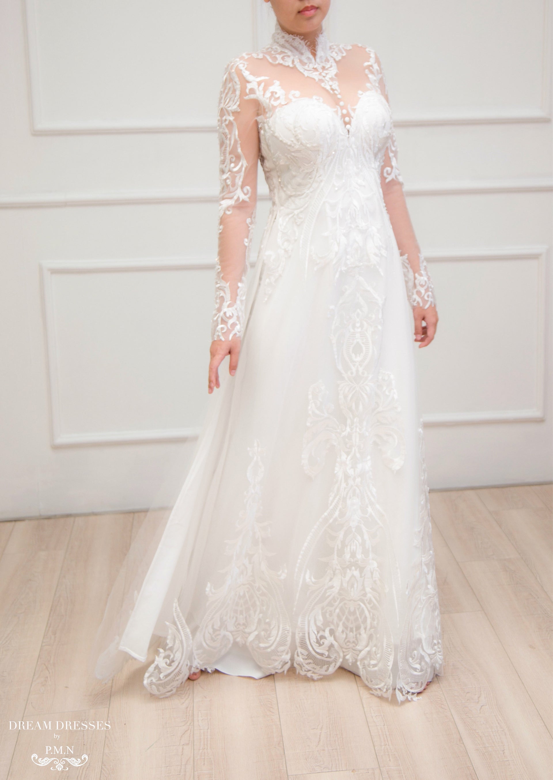 White Bridal Ao Dai | Modern Vietnamese Lace Bridal Dress (#YVONNE) - Dream Dresses by P.M.N.