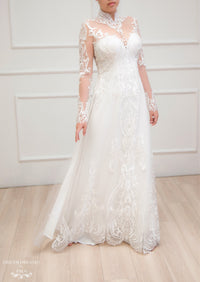 White Bridal Ao Dai | Modern Vietnamese Lace Bridal Dress (#YVONNE) - Dream Dresses by P.M.N.