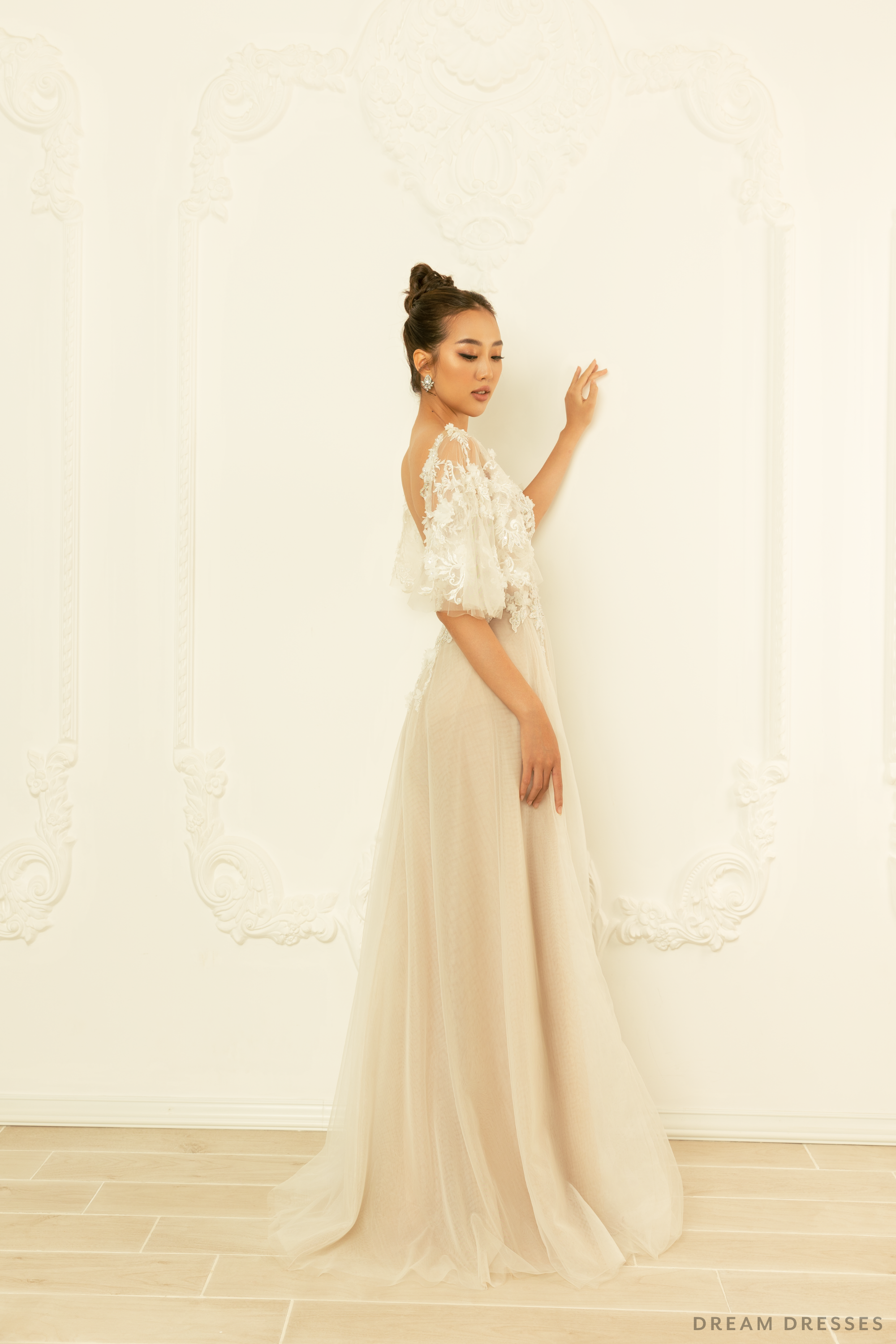 Dreamdress By Pmn Frankie A-Line High Slit Wedding Dress Gown Illusion Floral Embellishment Butterfly Sleeves Sweep Train | Size: Custom Dreamdress By Pmn Frankie A-Line High Slit Wedding Dress Gown Illusion Floral Embellishment Butterfly Sleeves Sweep Train | Size: Custom