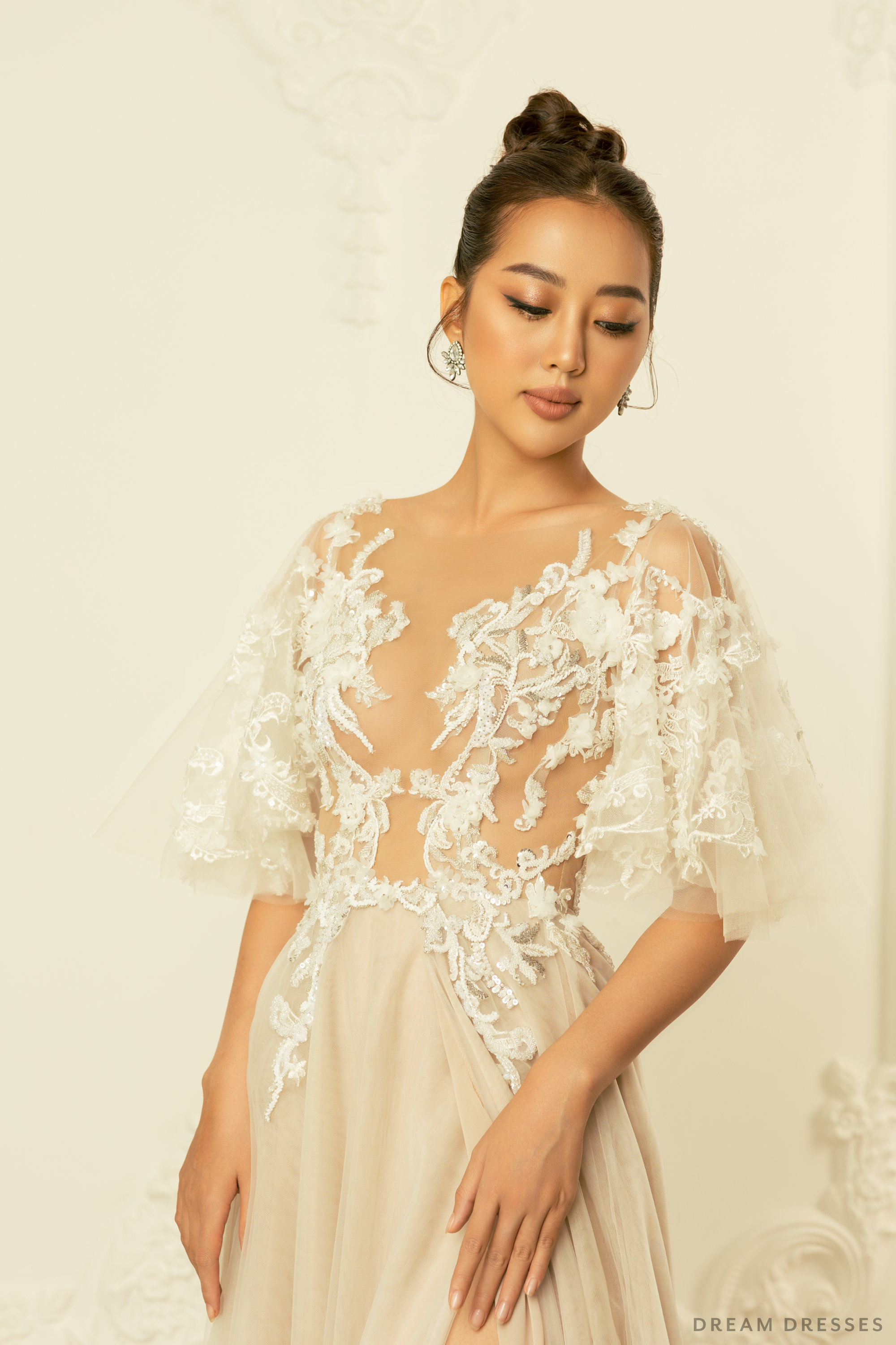 Dreamdress By Pmn Frankie A-Line High Slit Wedding Dress Gown Illusion Floral Embellishment Butterfly Sleeves Sweep Train | Size: Custom Dreamdress By Pmn Frankie A-Line High Slit Wedding Dress Gown Illusion Floral Embellishment Butterfly Sleeves Sweep Train | Size: Custom