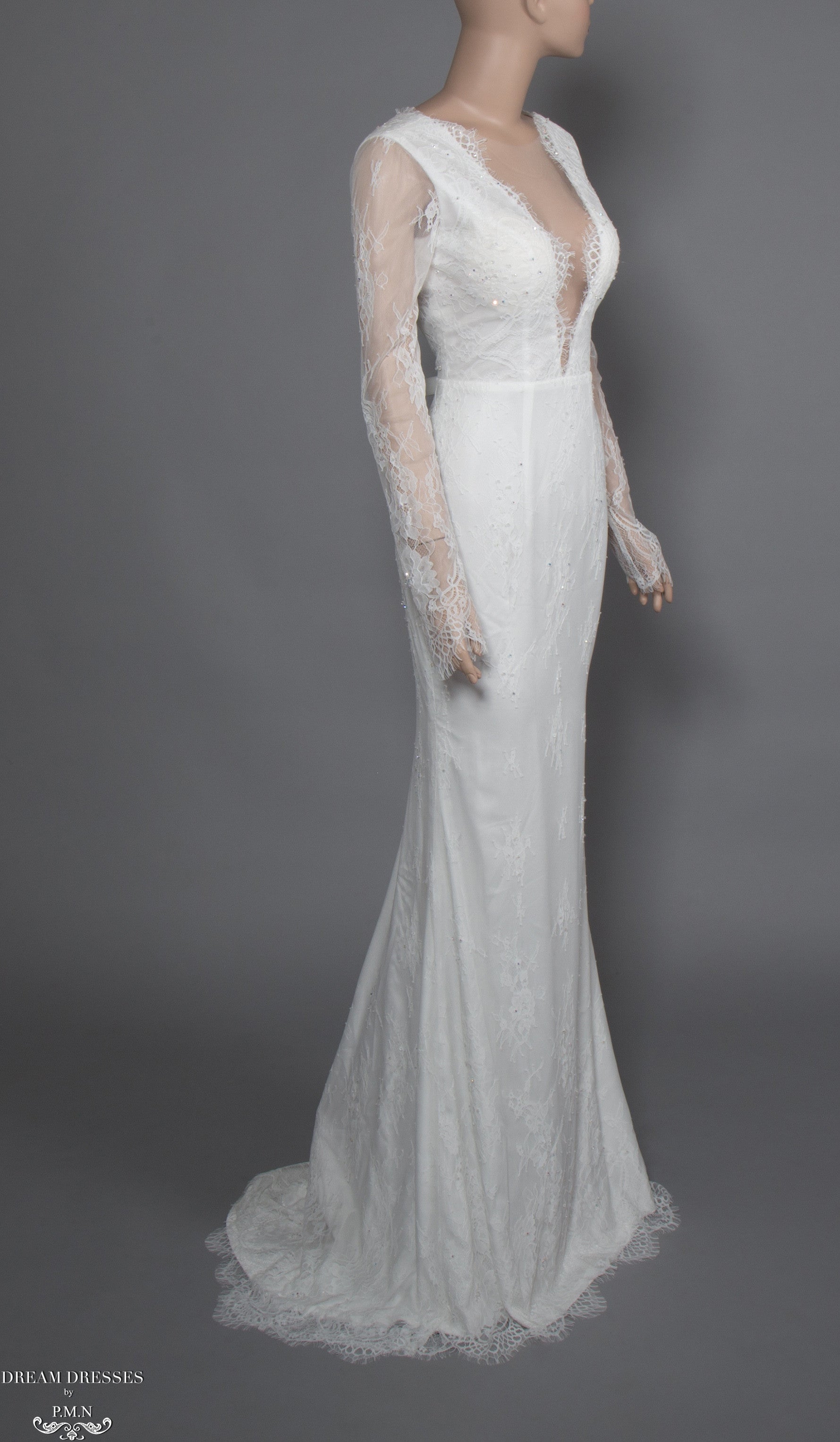 Long Sleeve Chantilly Lace Wedding Dress (#Acacia)