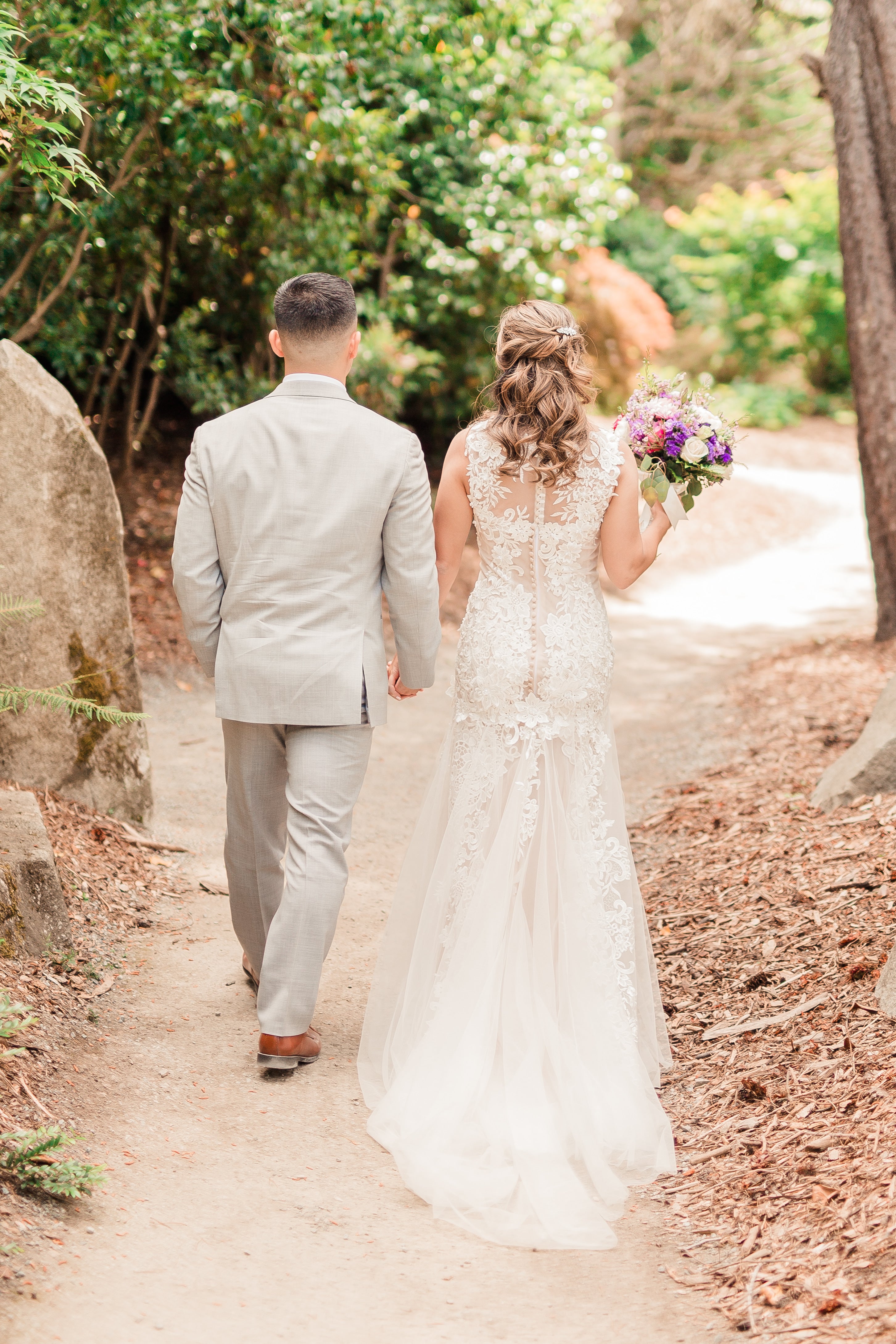 Lace and Tulle Sheath Wedding Dress (#Krista)