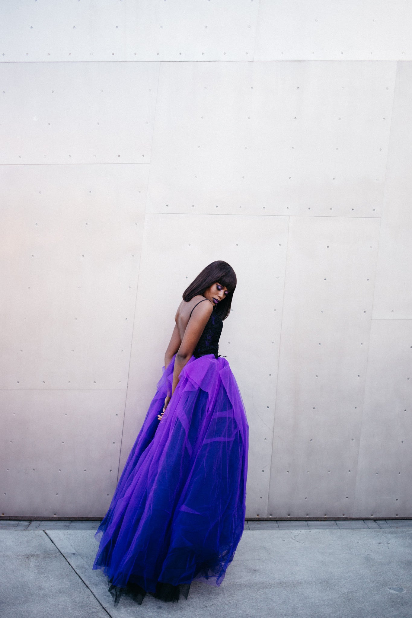 Black Purple Wedding Dresses Long Sleeves Sweep Train Gothic V Neck Bridal  Gowns | eBay