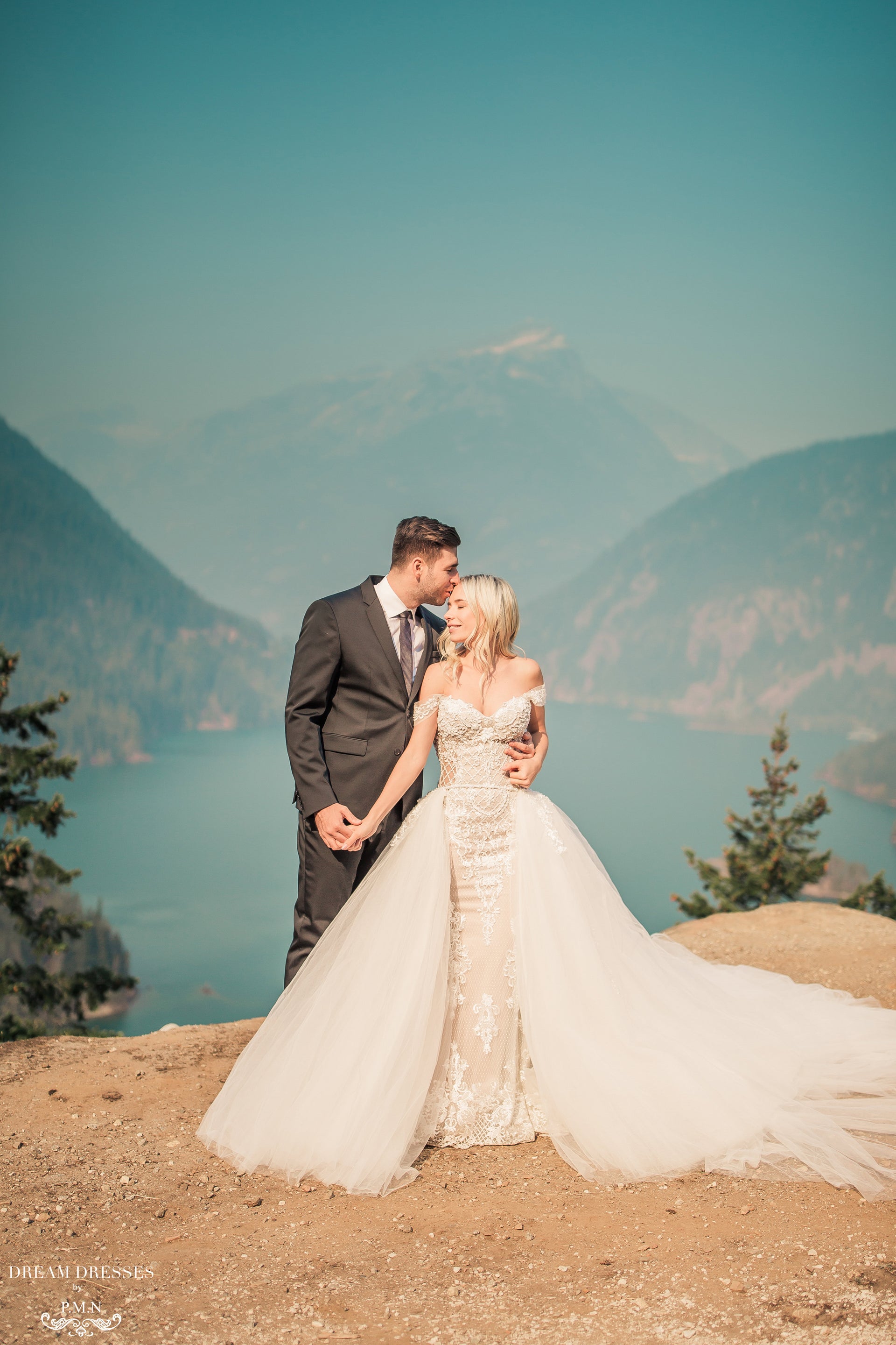 Detachable Bridal Overskirt (#Andreas) - Dream Dresses by P.M.N.
