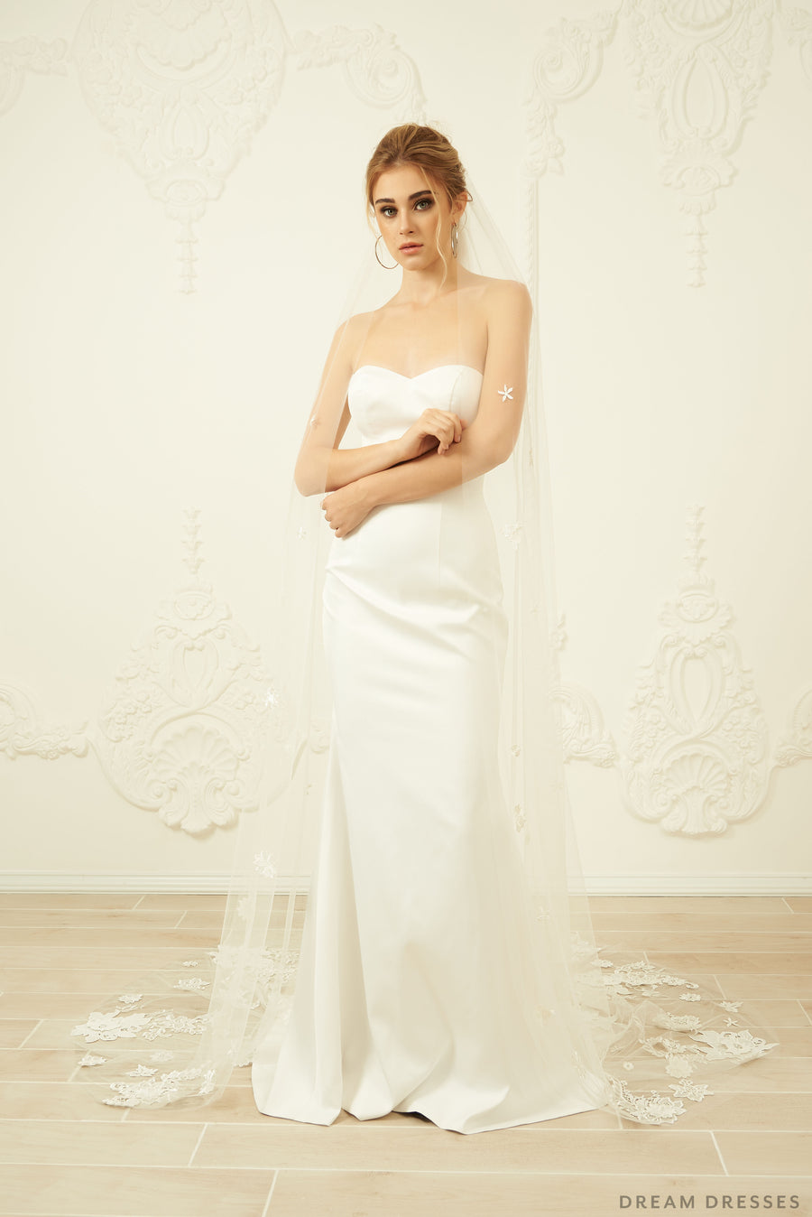 Cathedral Lace Veil (#Bethia) - Dream Dresses by P.M.N.