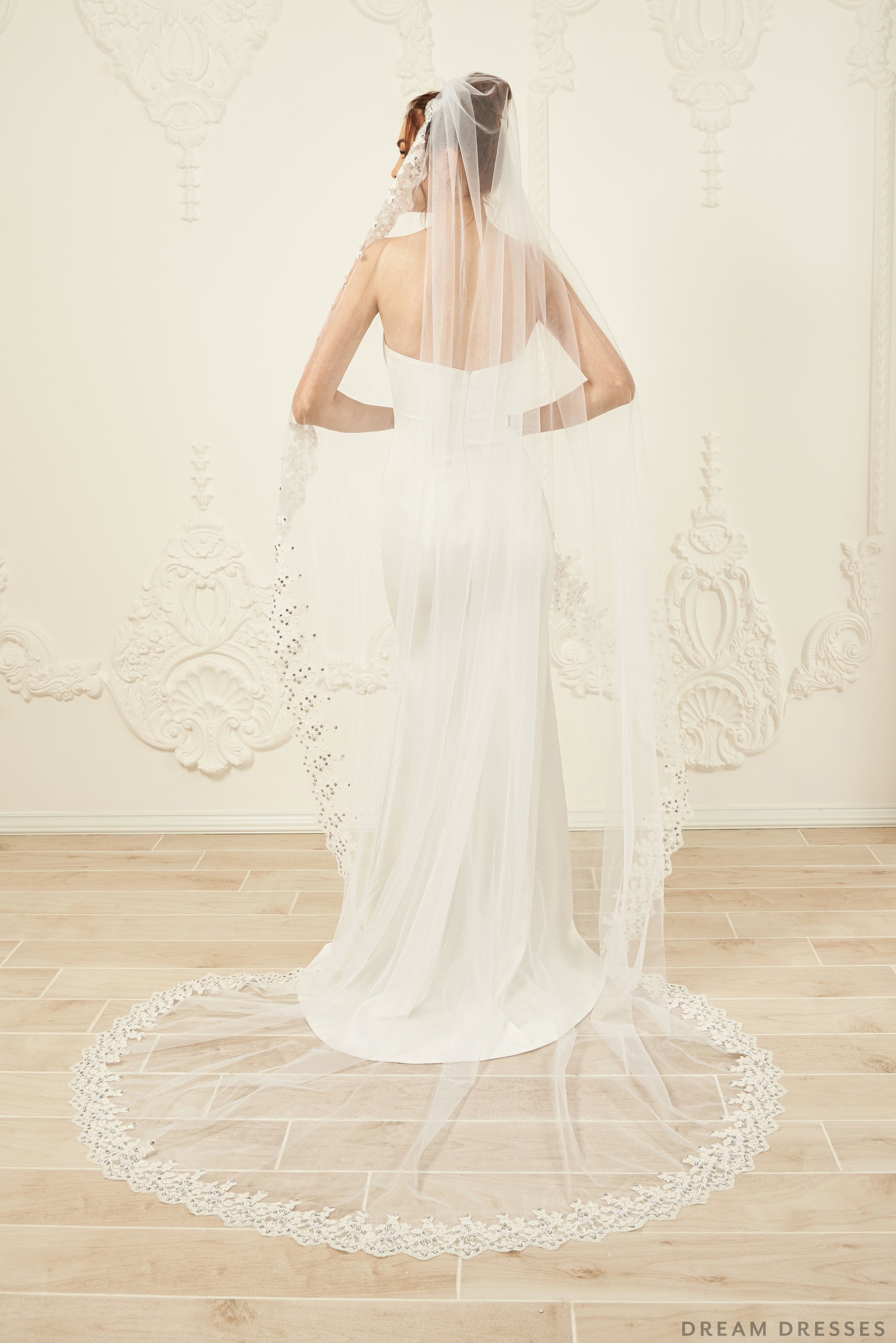 One Layer Lace Veil (#Cassia) - Dream Dresses by P.M.N.
