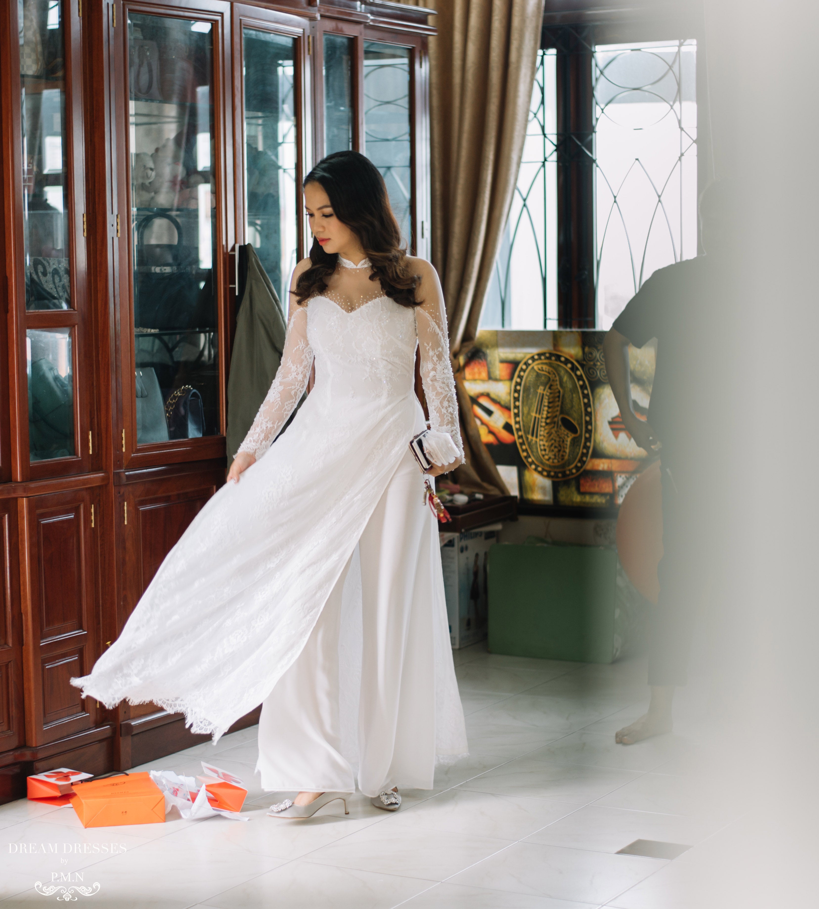 White Bridal Ao Dai | Vietnamese Lace Bridal Dress (#ISABELLE)