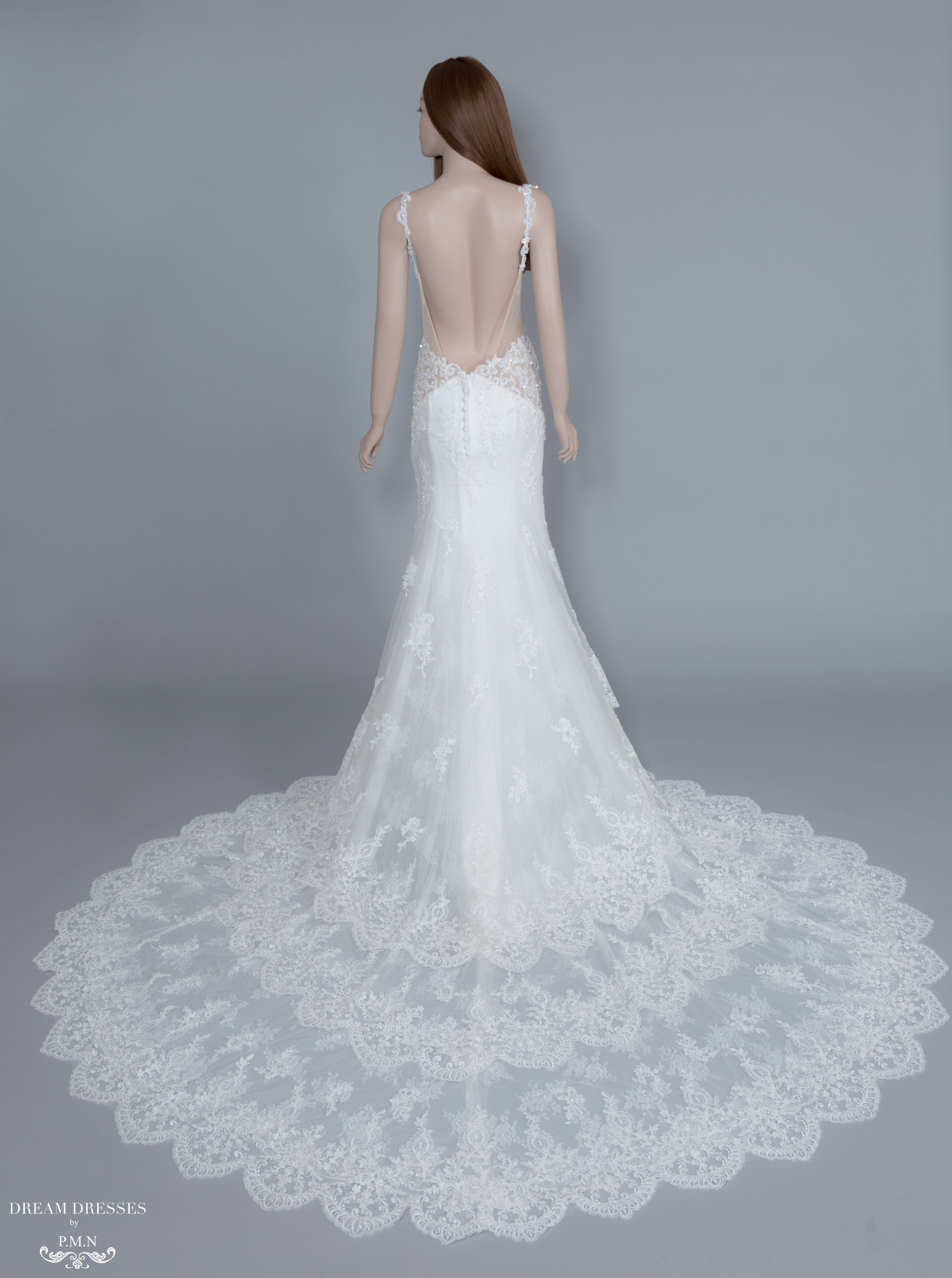 Low Back Mermaid Wedding Dress (#Dakotah)