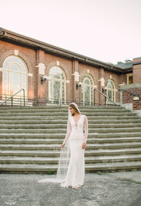 Chapel Pearl Veil (#Flora) - Dream Dresses by P.M.N.