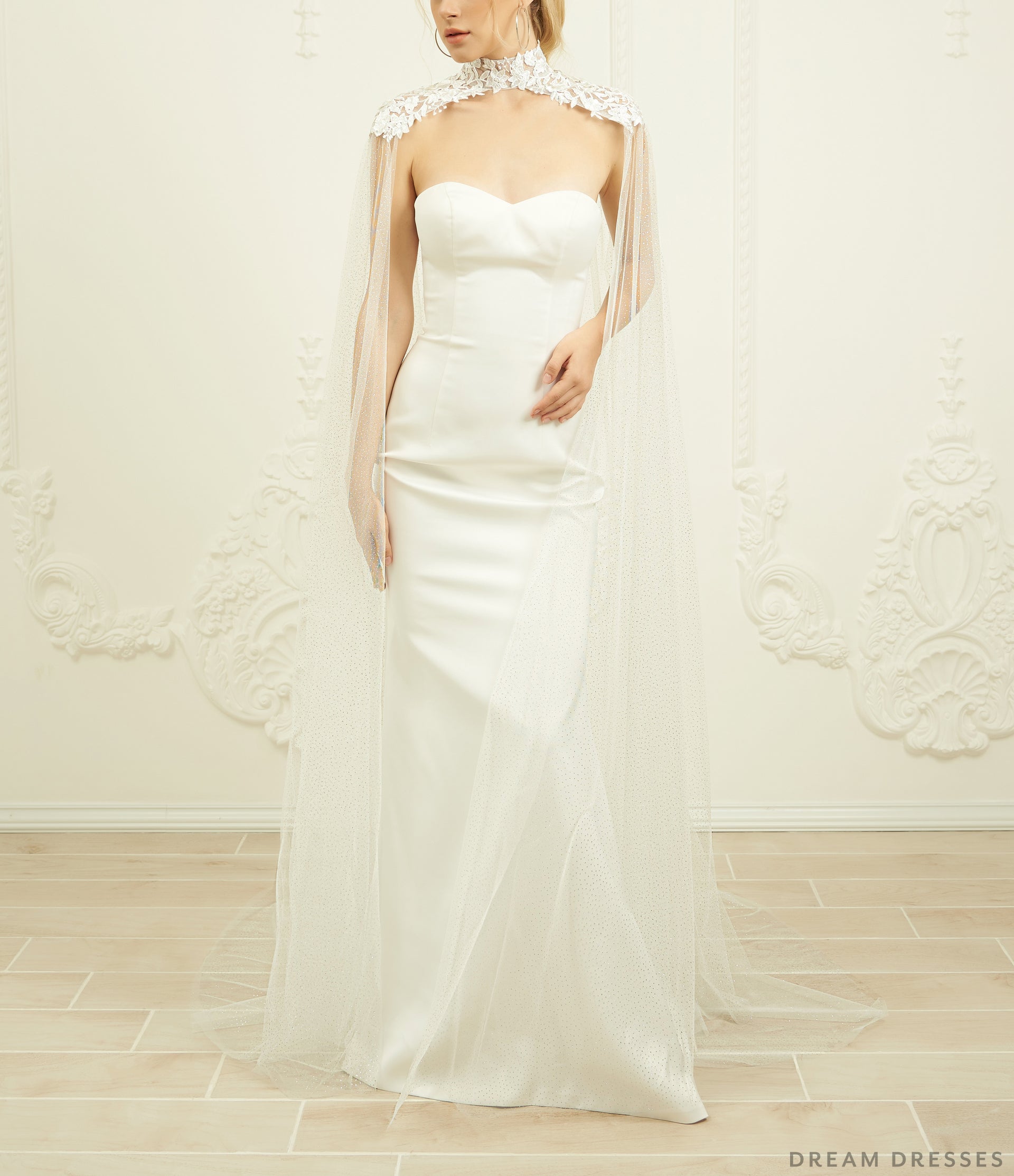 Lace Bridal Cape Veil (#GIANNA) - Dream Dresses by P.M.N.