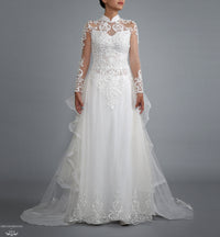 White Bridal Ao Dai | Vietnamese Bridal Dress with Embellishment (#LACINA) - Dream Dresses by P.M.N.