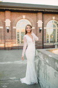 Long Sleeve Chantilly Lace Wedding Dress (#Acacia) - Dream Dresses by P.M.N.