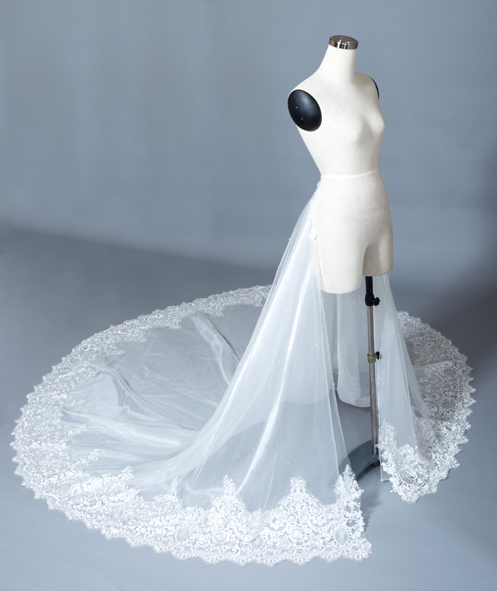 Detachable Lace Wedding Train (#Beryl)