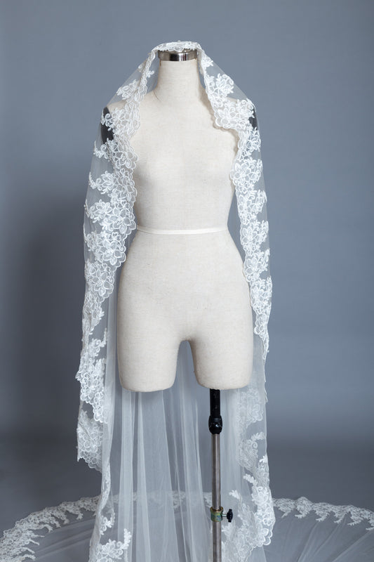 Cathedral Wedding Veil (#Irina) - Dream Dresses by P.M.N
 - 1