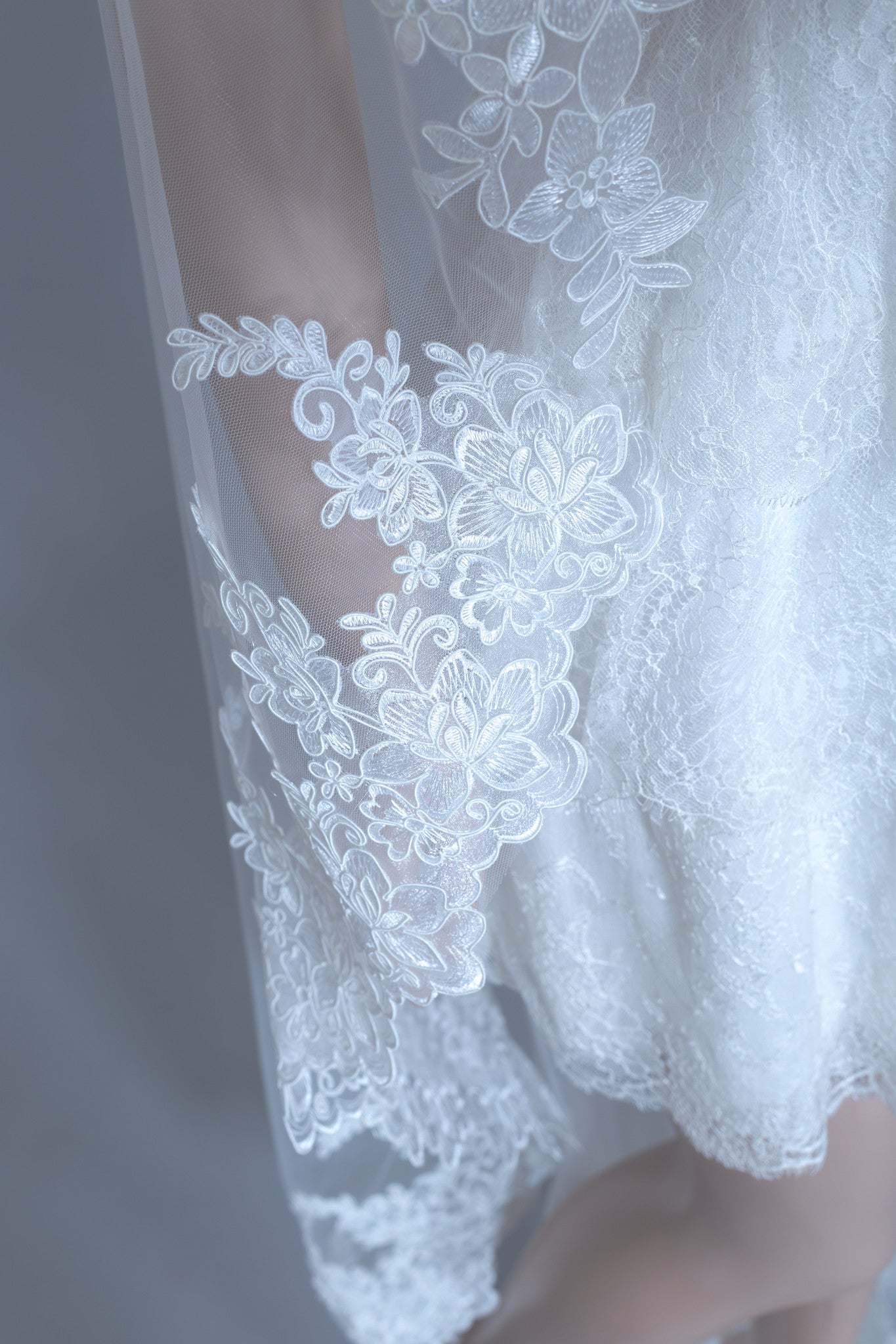 Lace Wedding Veil (#Helia)