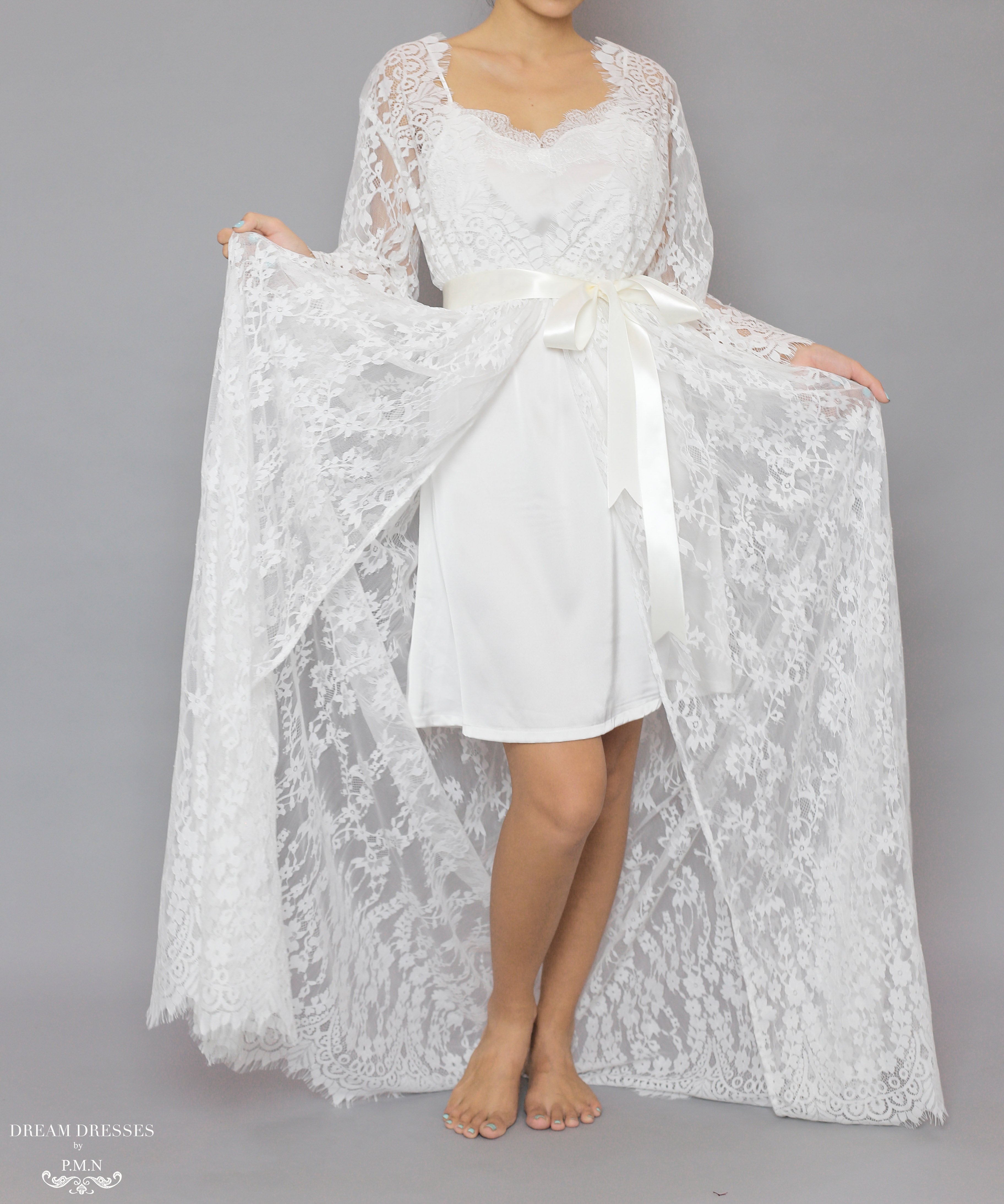 Long Bridal Lace Robe (#Laina)