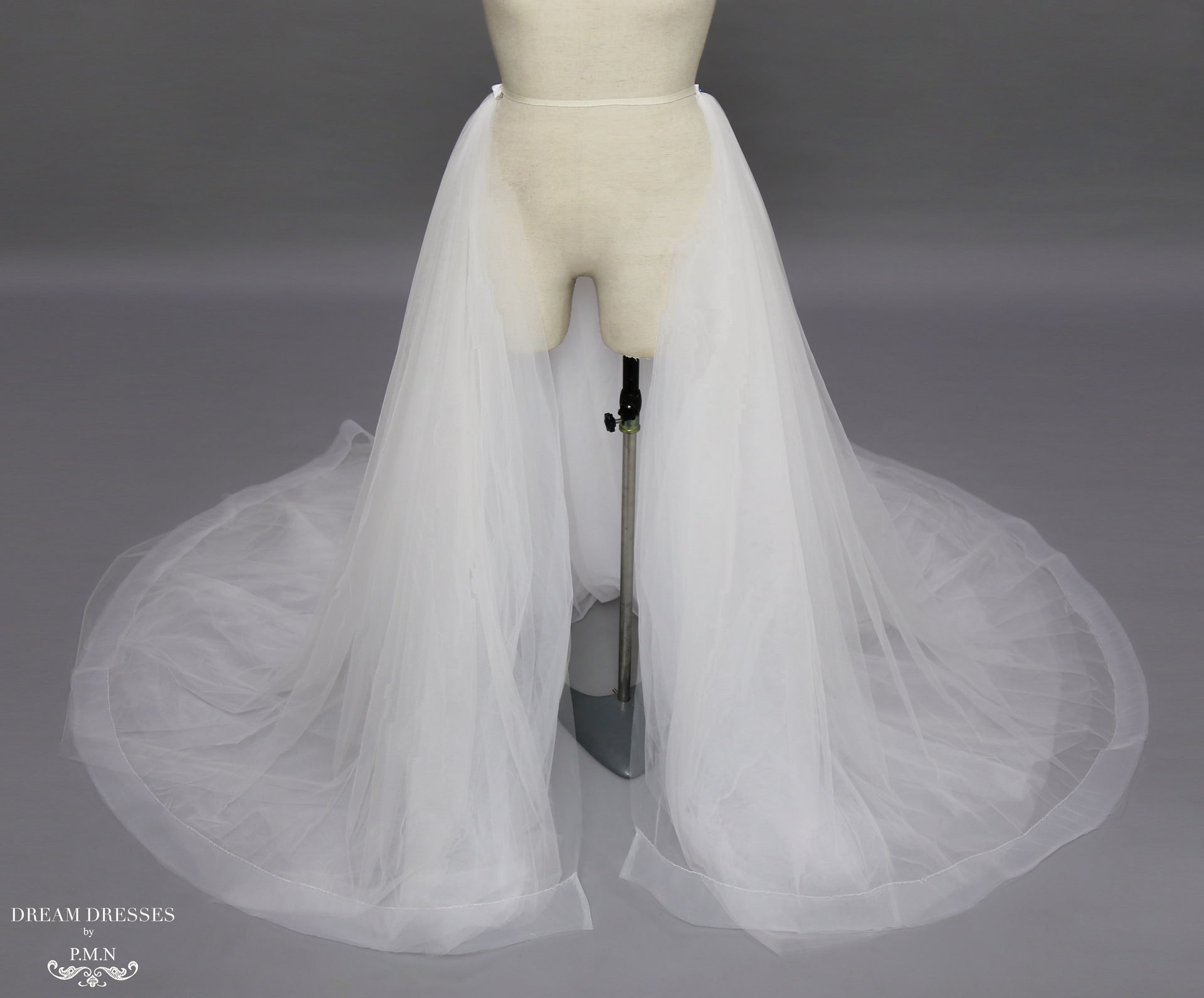 Detachable Bridal Tulle Overskirt with Horsehair Trim (#Lamia) - Dream Dresses by P.M.N.