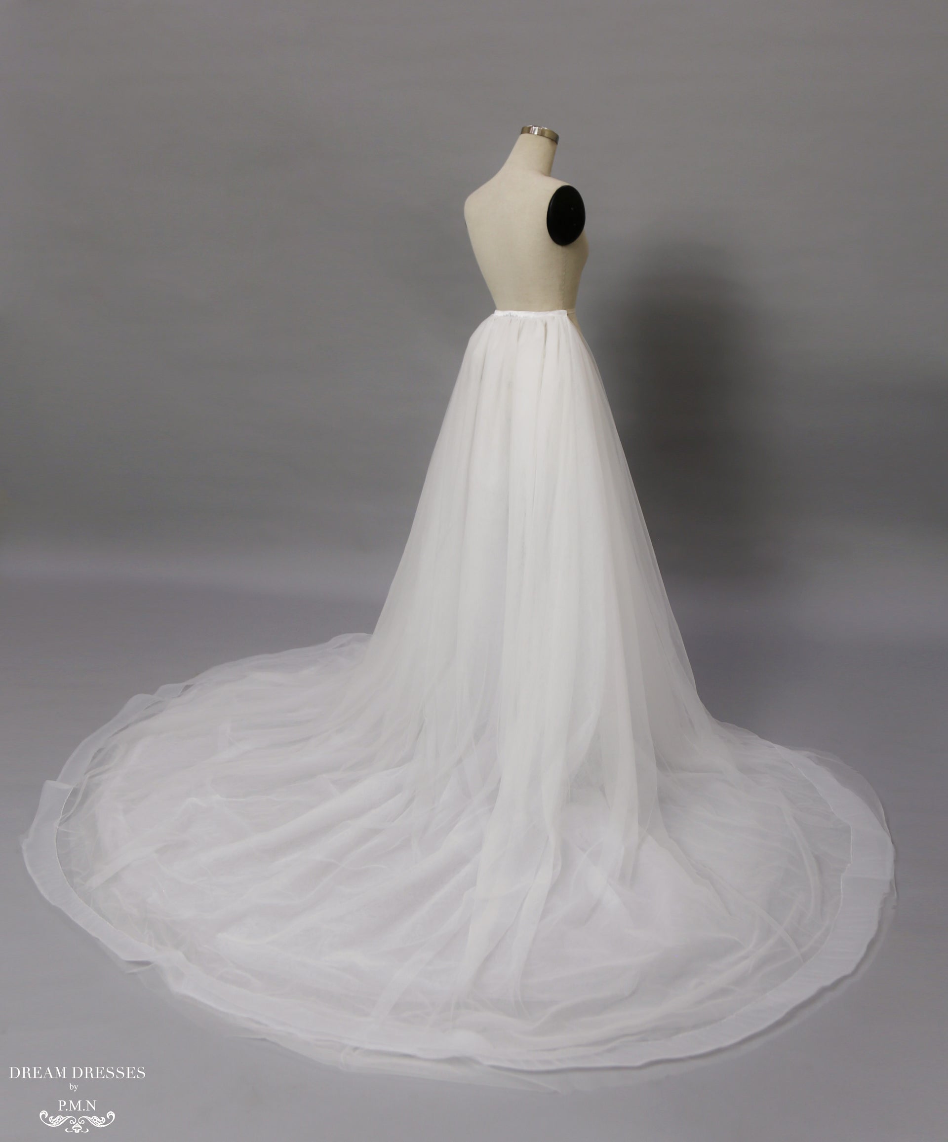 Detachable Bridal Tulle Overskirt with Horsehair Trim (#Lamia) - Dream Dresses by P.M.N.