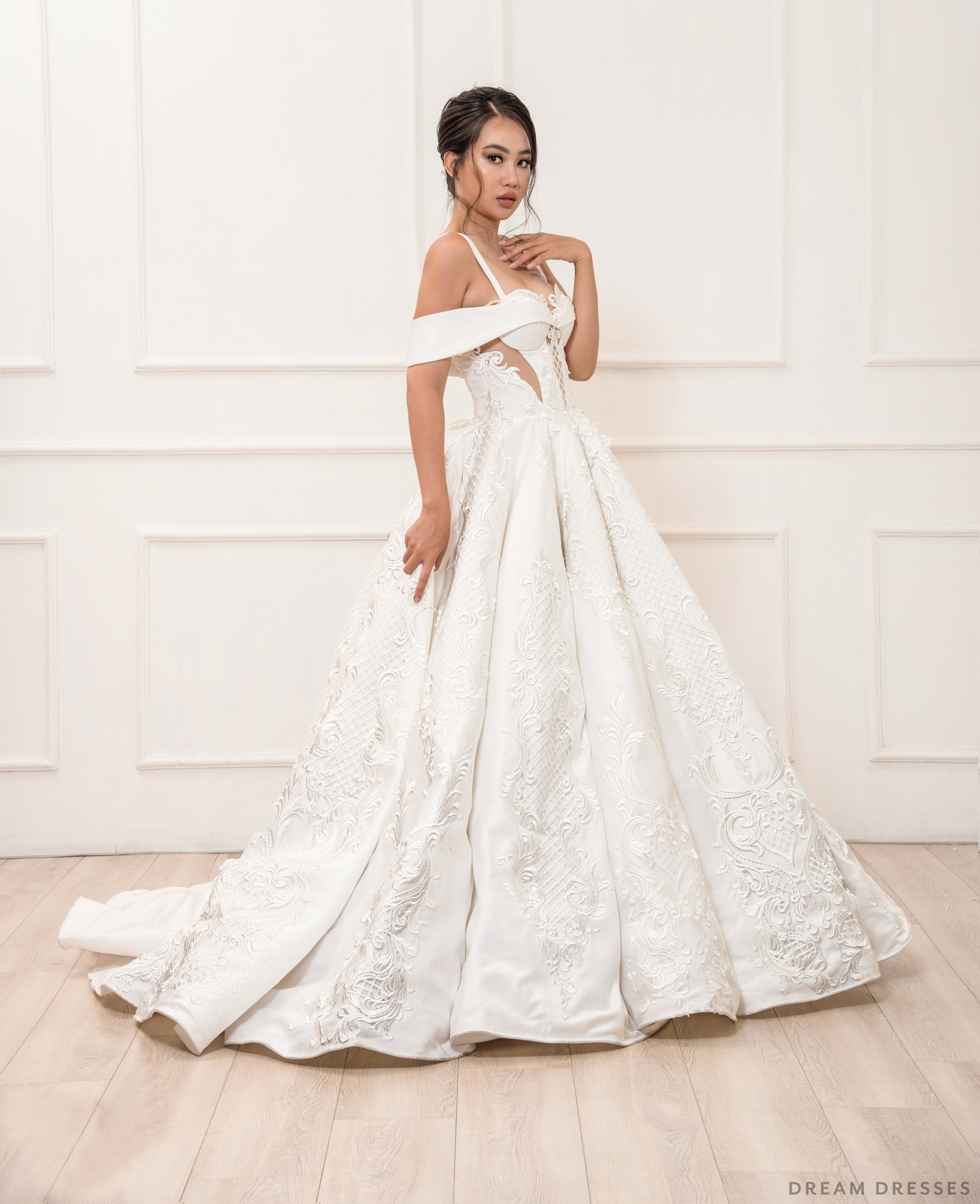 Princess Ball Gown Wedding Dress (#Esme) Princess Ball Gown Wedding Dress (#Esme)