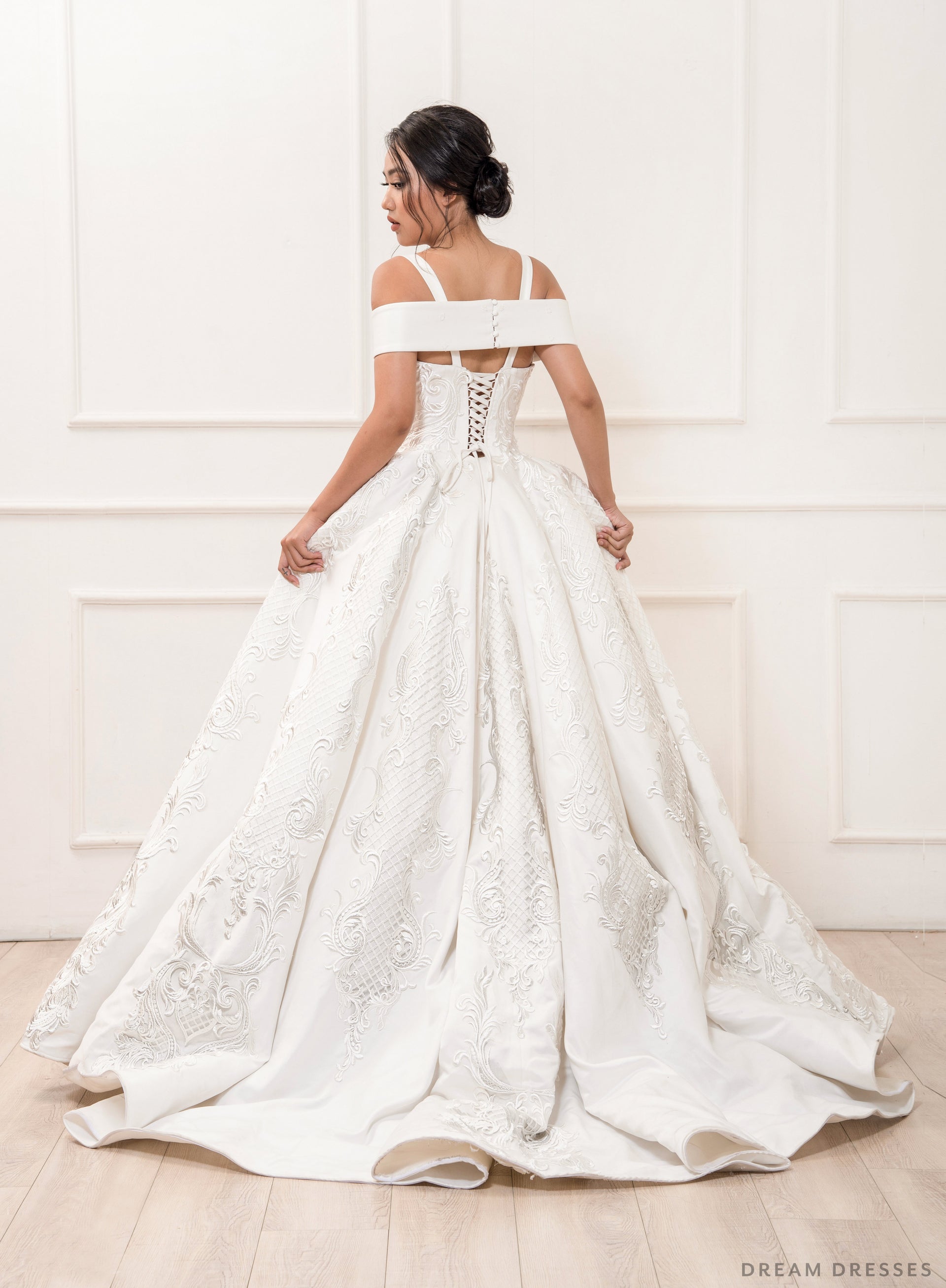 Princess Ball Gown Wedding Dress (#Esmée) - Dream Dresses by P.M.N.