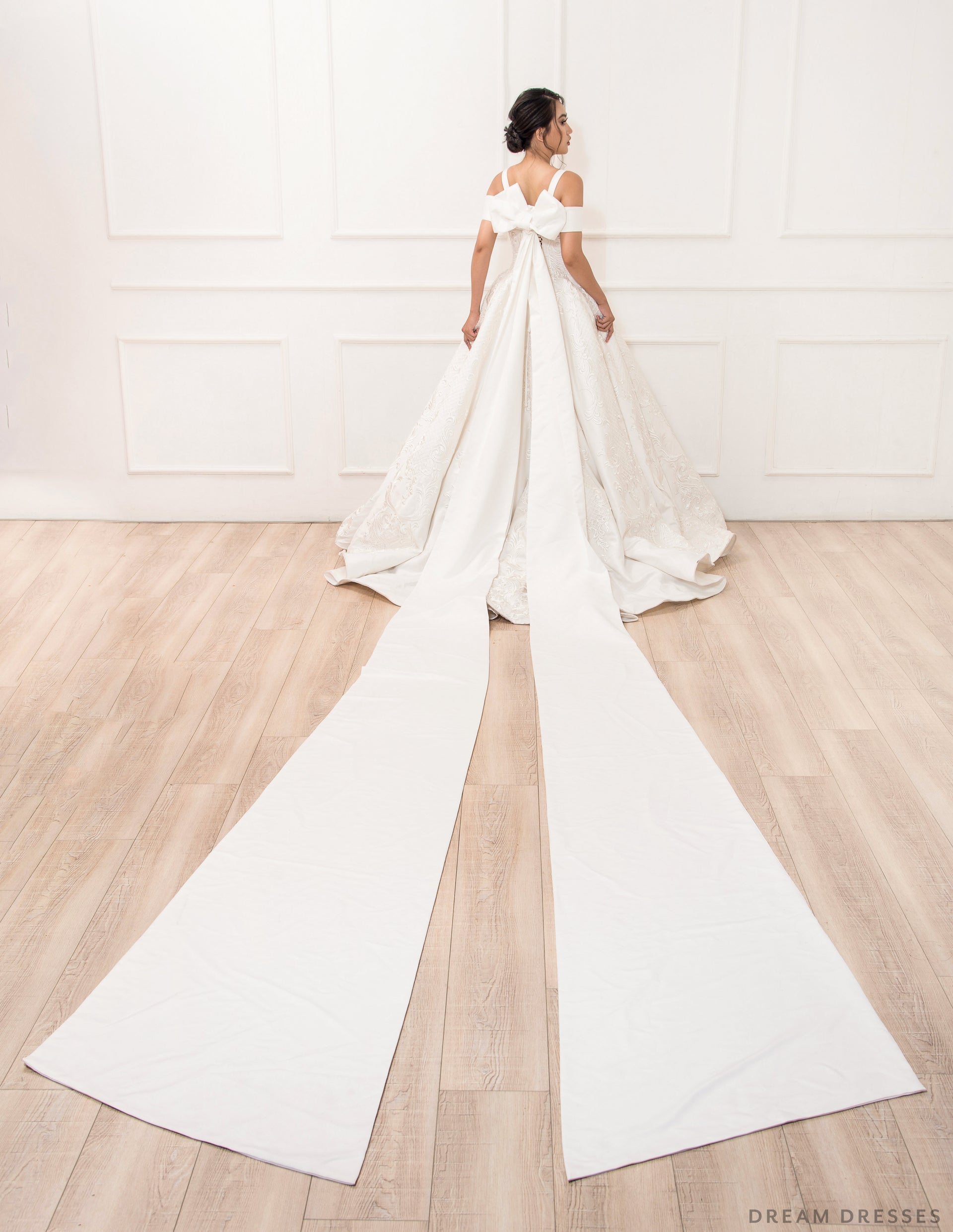 Princess Ball Gown Wedding Dress (#Esmée) - Dream Dresses by P.M.N.