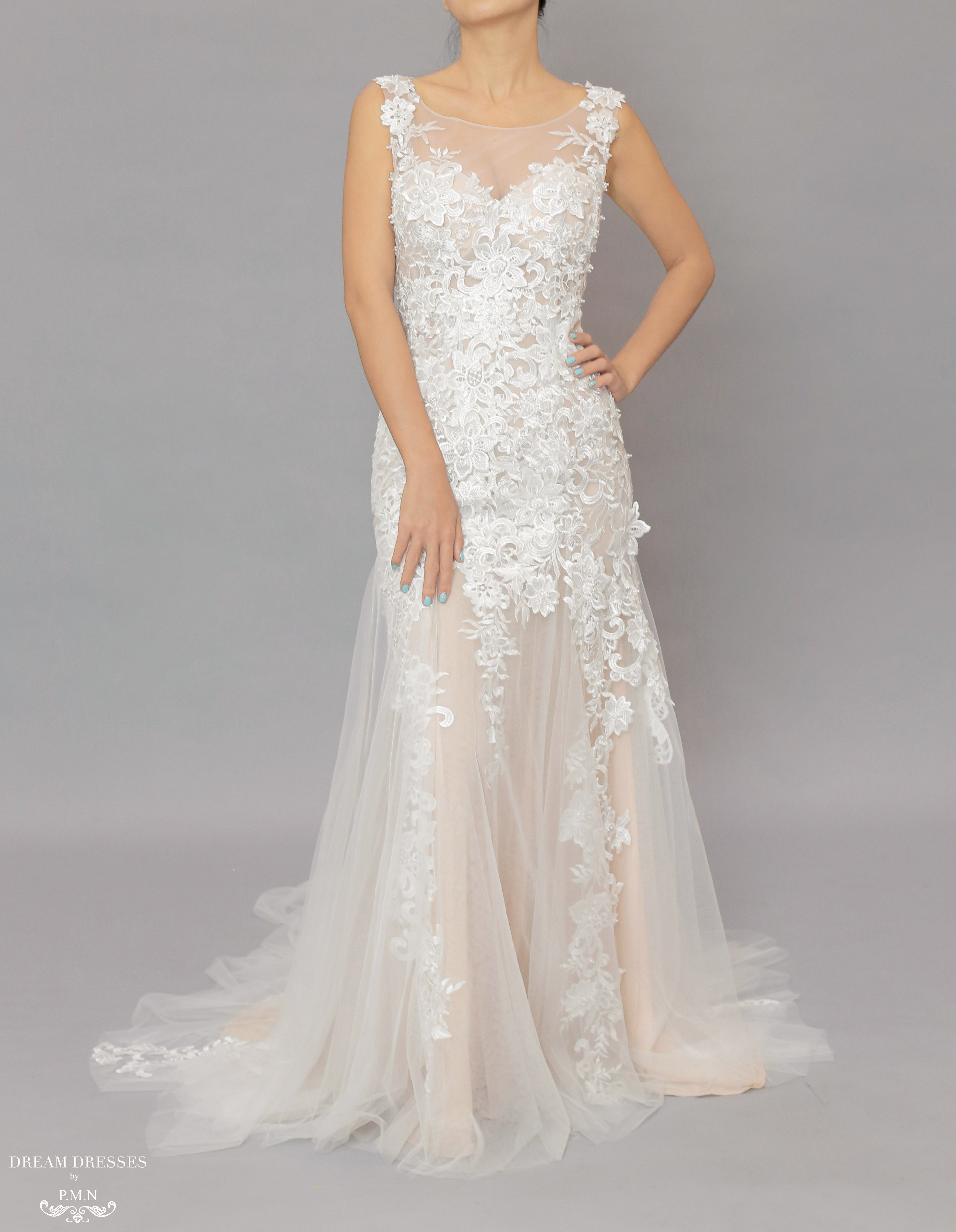 Lace and Tulle Sheath Wedding Dress (#Krista)