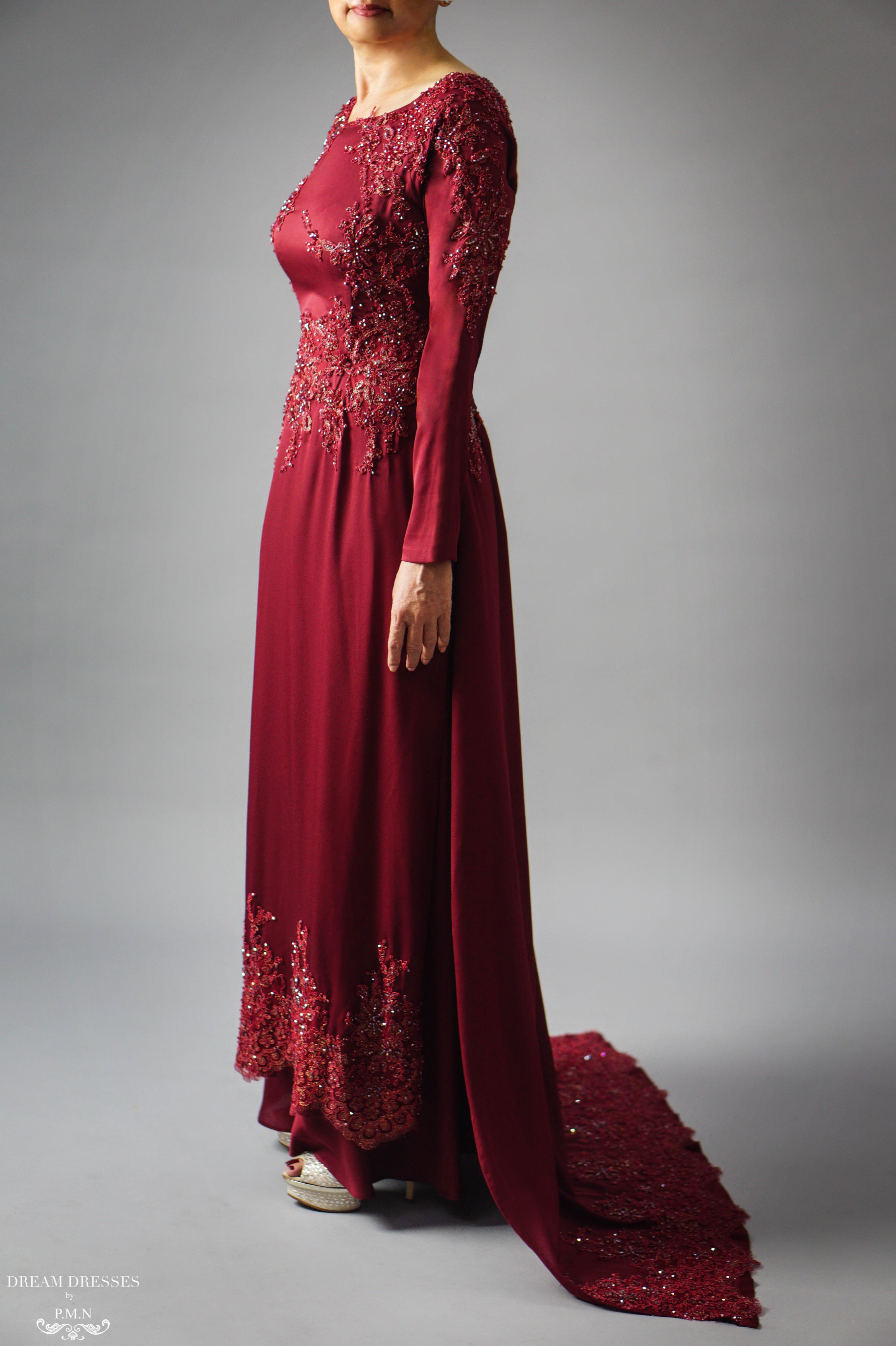 DreamDress By PMN Burgundy Vietnamese Ao Dai Inspired Wedding Dress Gown Round Boat Red Floral Embellishment Chapel Train Silk | Size: 18 DreamDress By PMN Burgundy Vietnamese Ao Dai Inspired Wedding Dress Gown Round Boat Red Floral Embellishment Chapel Train Silk | Size: 18