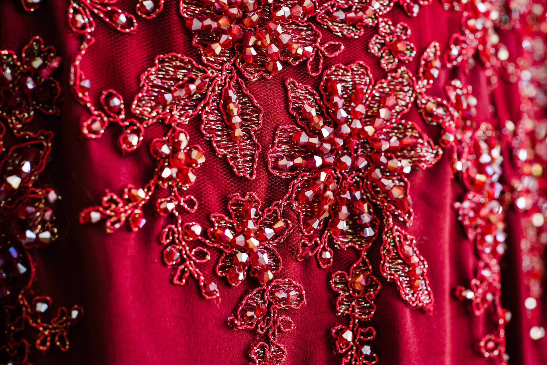 Burgundy Ao Dai | Vietnamese Bridal Dress with Embellishment (#PAPHOS) - Dream Dresses by P.M.N.