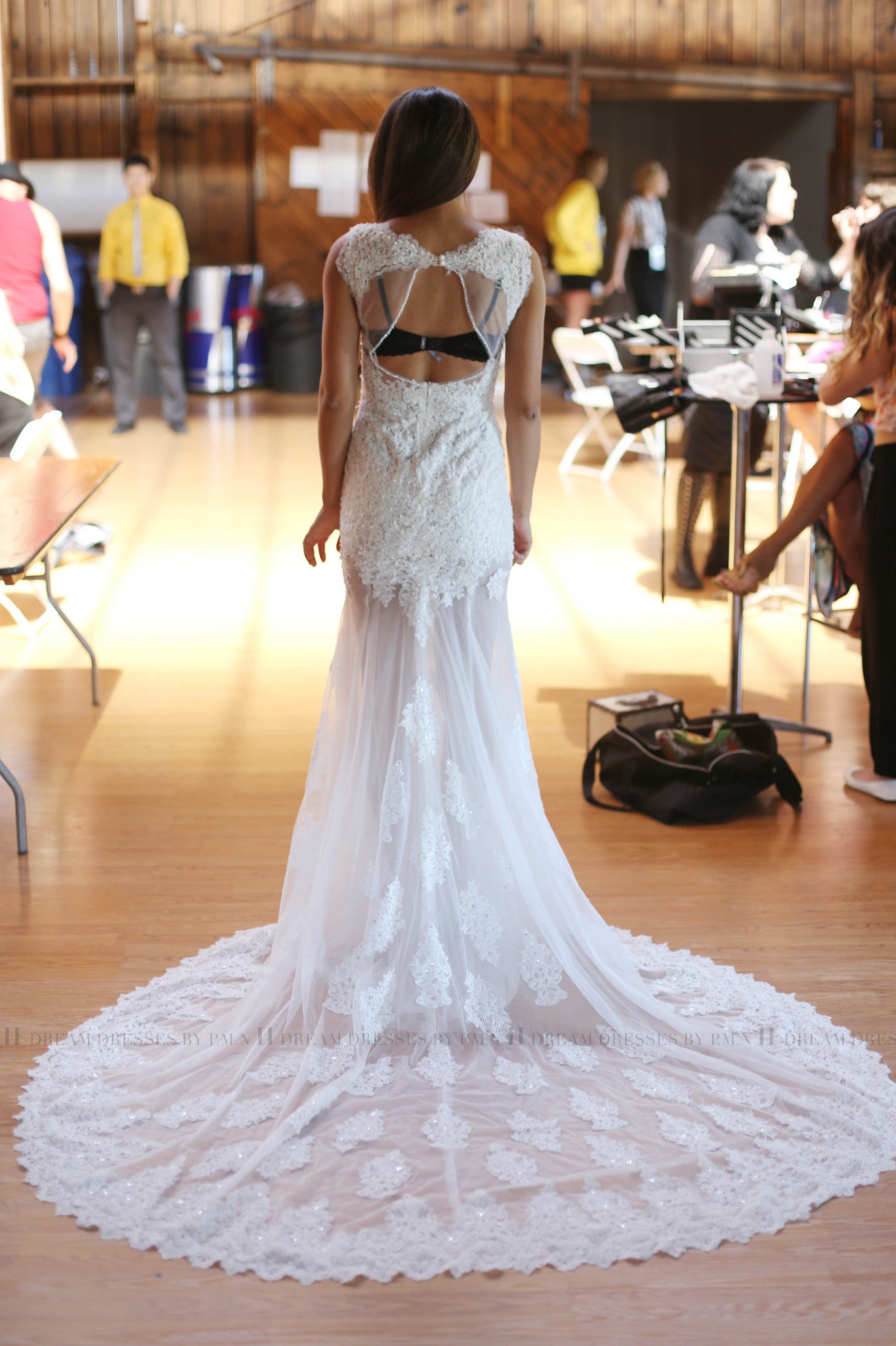 SAMPLE SALE/ Sexy Sheer Mermaid Wedding Dress (#Kyra)