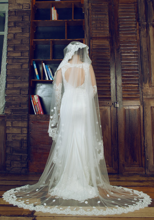 Two-tier Chapel Length Veil With Lace Appliqué Edge (Style #PB098) - Dream Dresses by P.M.N
 - 1