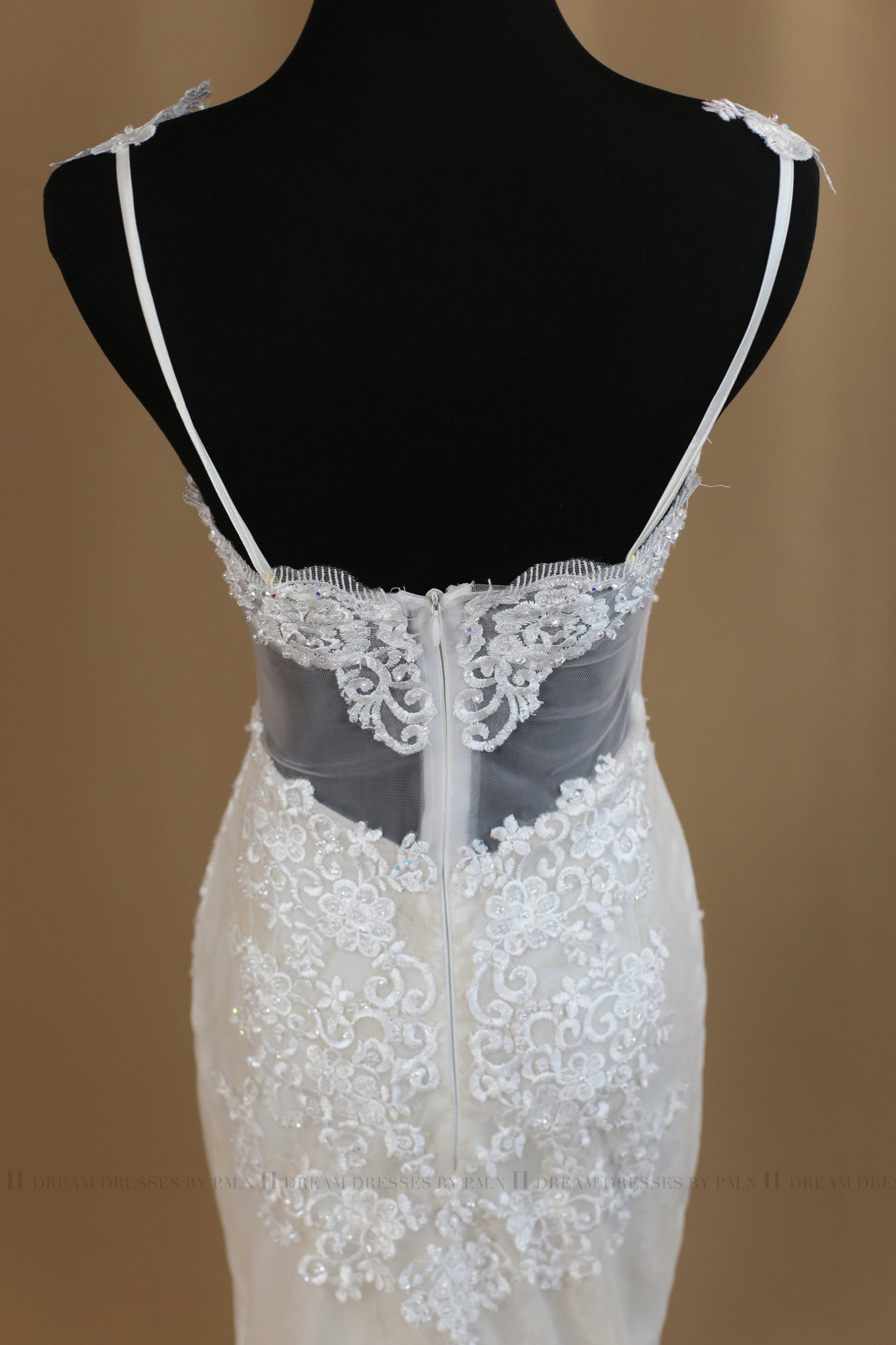 Short Lace Wedding Dress (#Victoria)