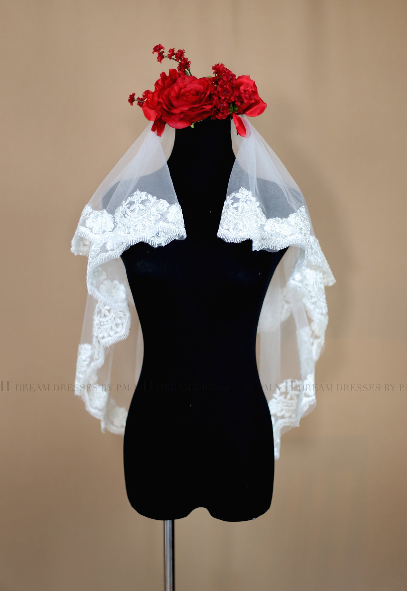 Two Tier Elbow Lace Veil With Blusher (Style # Angie PB159)