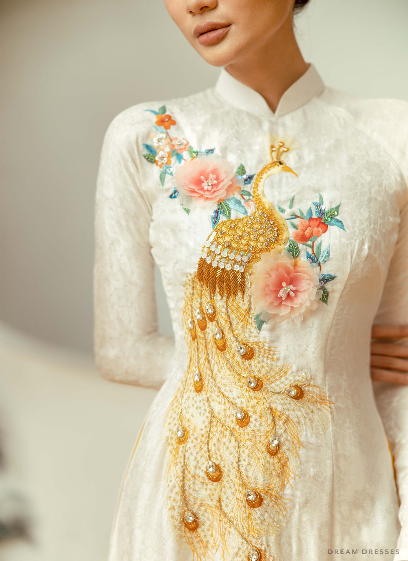 White And Gold Bridal Ao Dai | Vietnamese Traditional Bridal Dress (#PHOENIX)