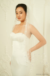 Beaded Bridal Veil (#Renée) - Dream Dresses by P.M.N.