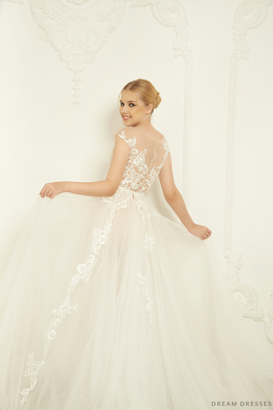 Detachable Bridal Overskirt (#Savia) - Dream Dresses by P.M.N.