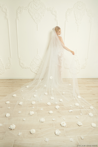 Cathedral Bridal Veil With Flowers (#Tahlia) - Dream Dresses by P.M.N.