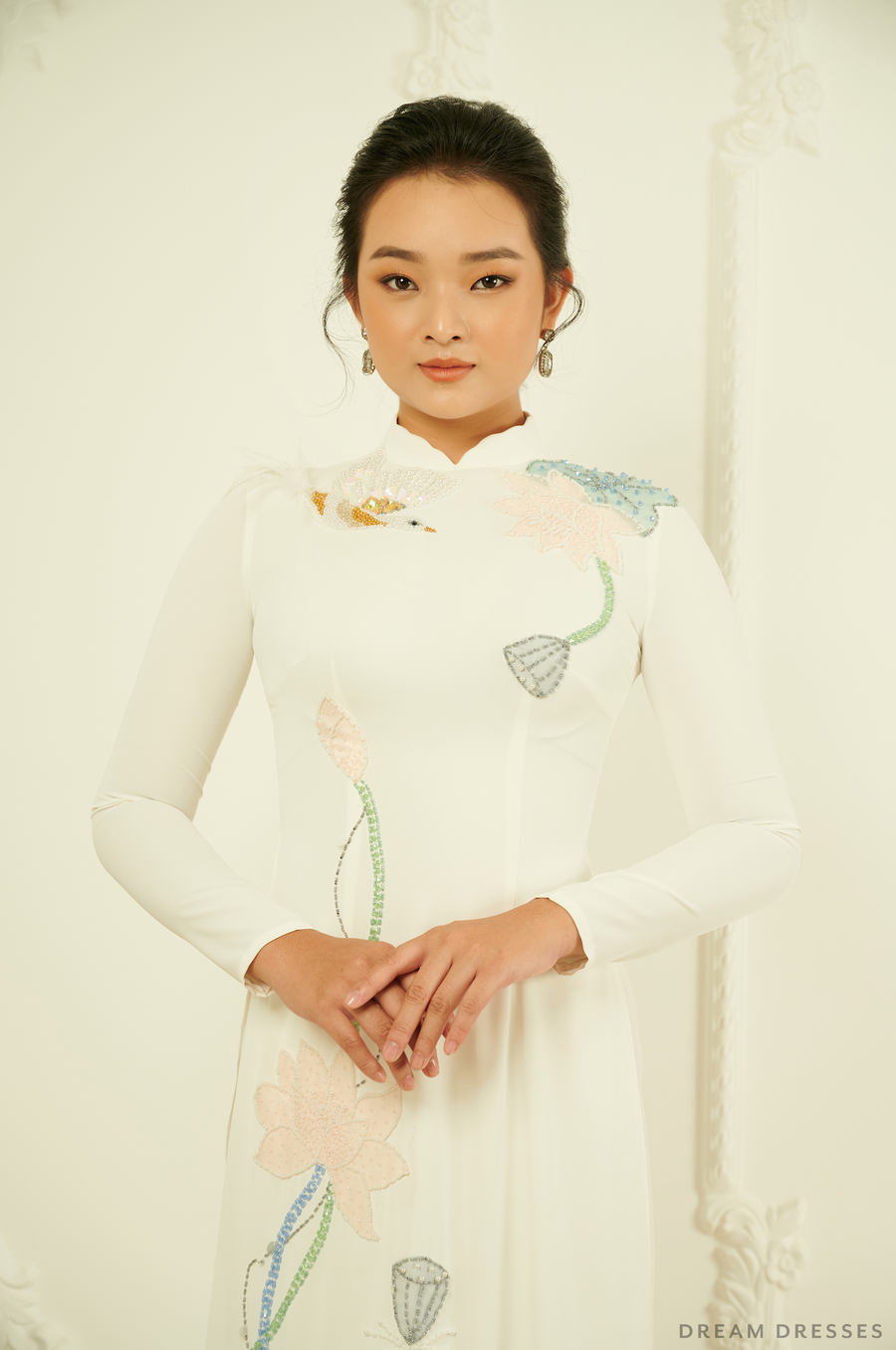 White Bridal Ao Dai | Traditional Vietnamese Bridal Dress (#VIOLA) - Dream Dresses by P.M.N.