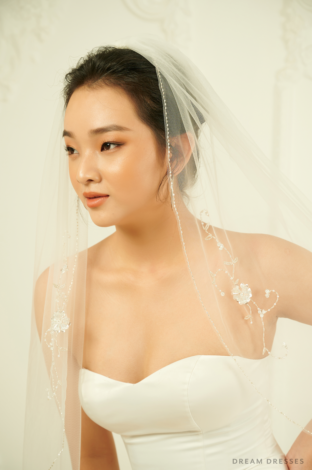 Embellished Fingertip Veil (#Noemi) - Dream Dresses by P.M.N.