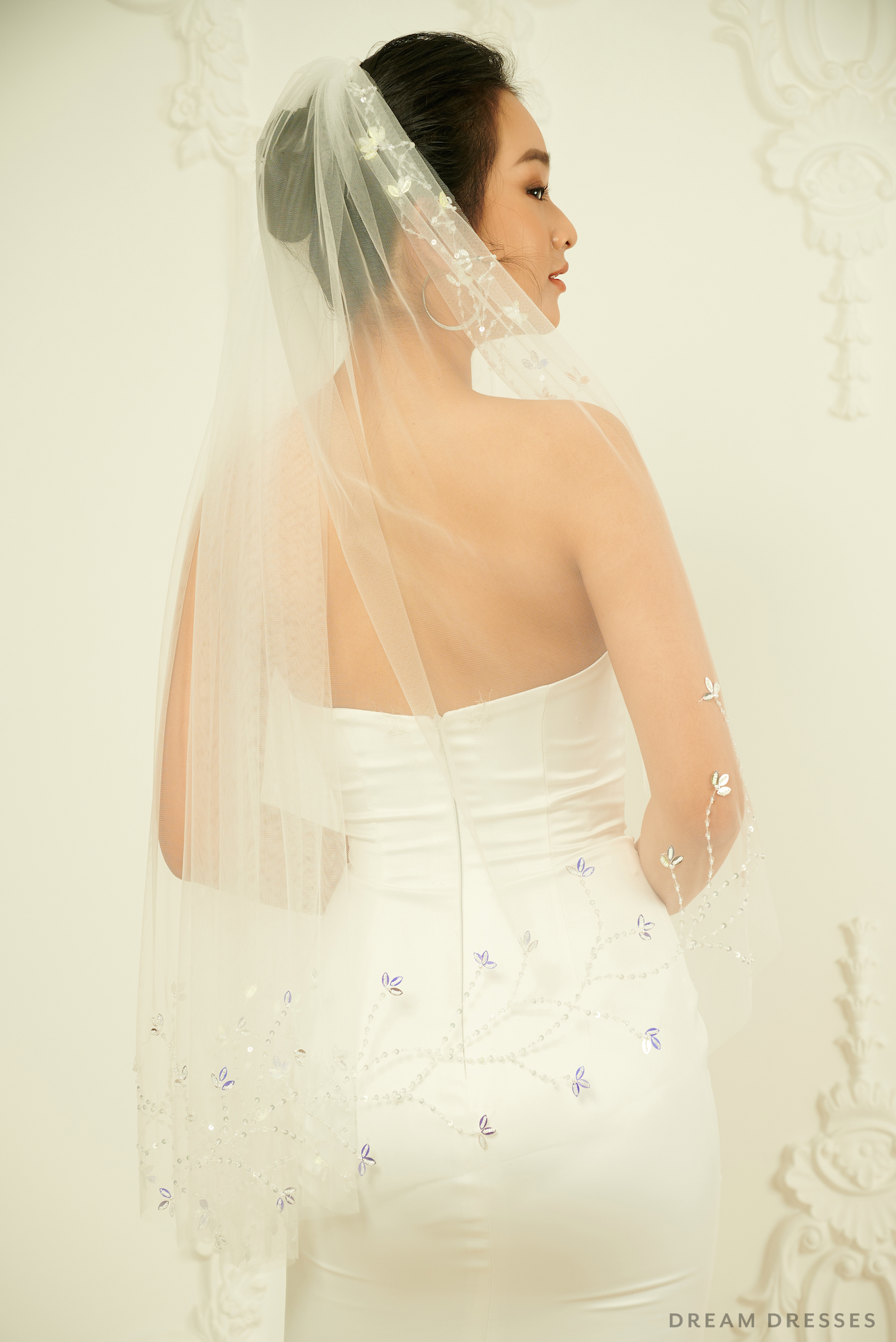 Beaded Bridal Veil (#Renée) - Dream Dresses by P.M.N.