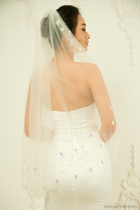 Beaded Bridal Veil (#Renée) - Dream Dresses by P.M.N.