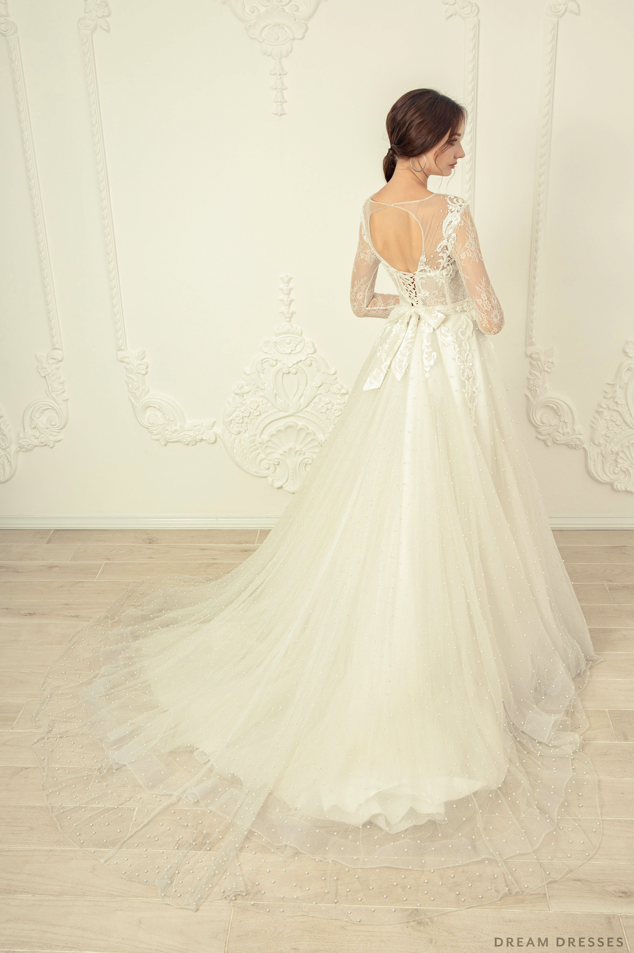 Long Sleeves Lace Wedding Dress (#Jolanda) - Dream Dresses by P.M.N.