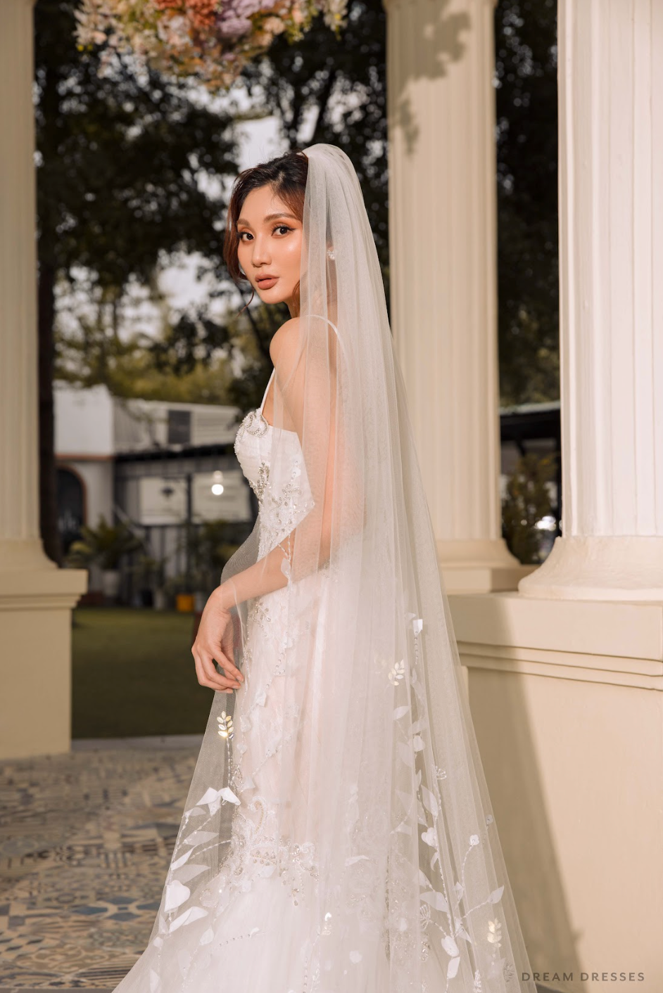 3D Embellished Wedding Veil (#KEISHA) - Dream Dresses by P.M.N.
