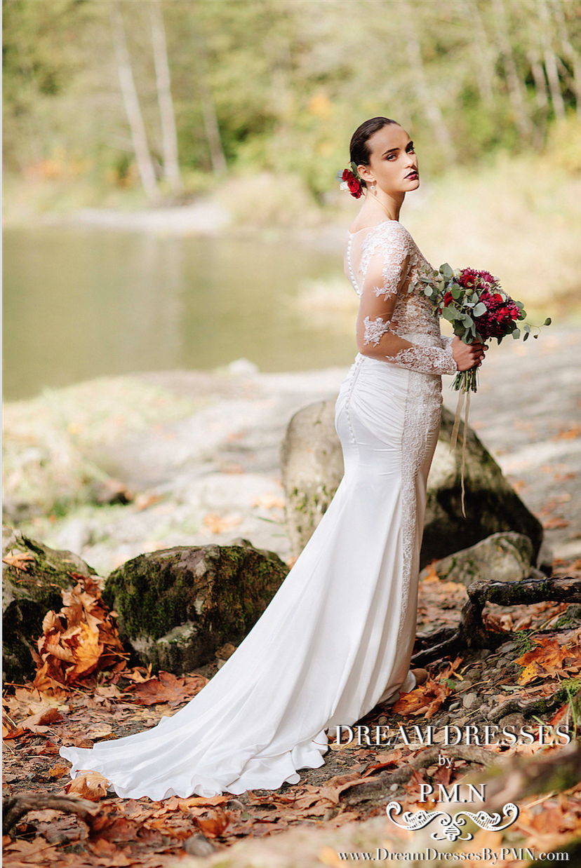 Long Sleeve Satin Wedding Dress (#Lindsey)