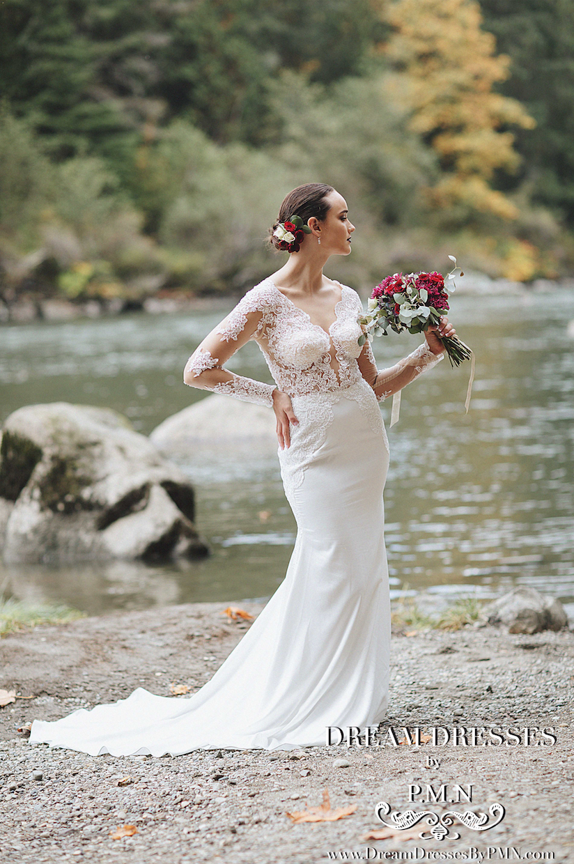 Long Sleeve Satin Wedding Dress (#Lindsey)