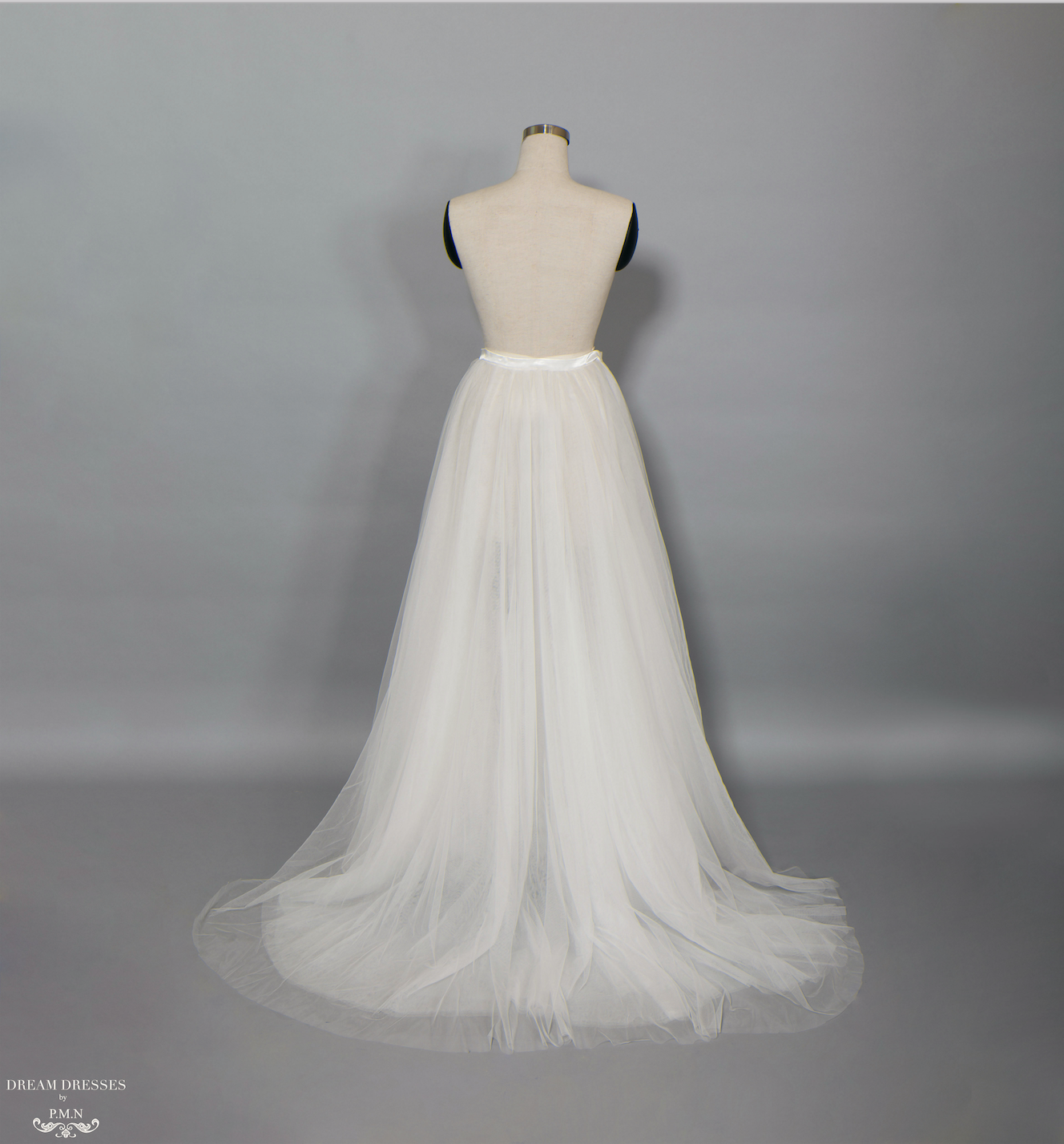 Tulle Detachable Bridal Overskirt (#Laila)