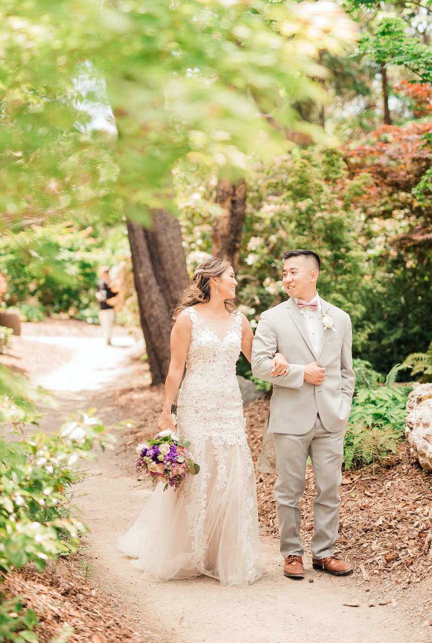 Lace and Tulle Sheath Wedding Dress (#Krista)