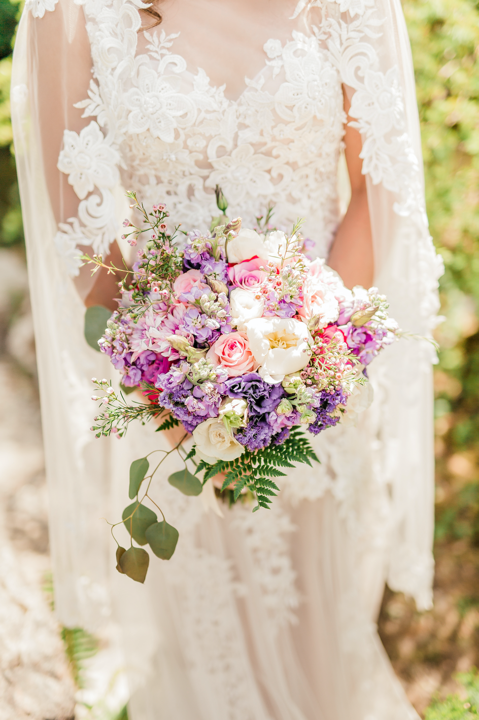 Waltz Bridal Lace Veil (#Keta) - Dream Dresses by P.M.N.